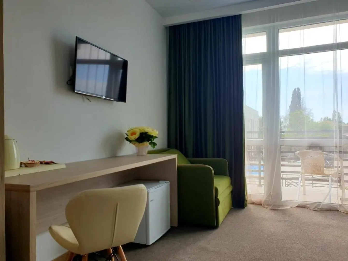 Club Resort Hotel «OASIS»