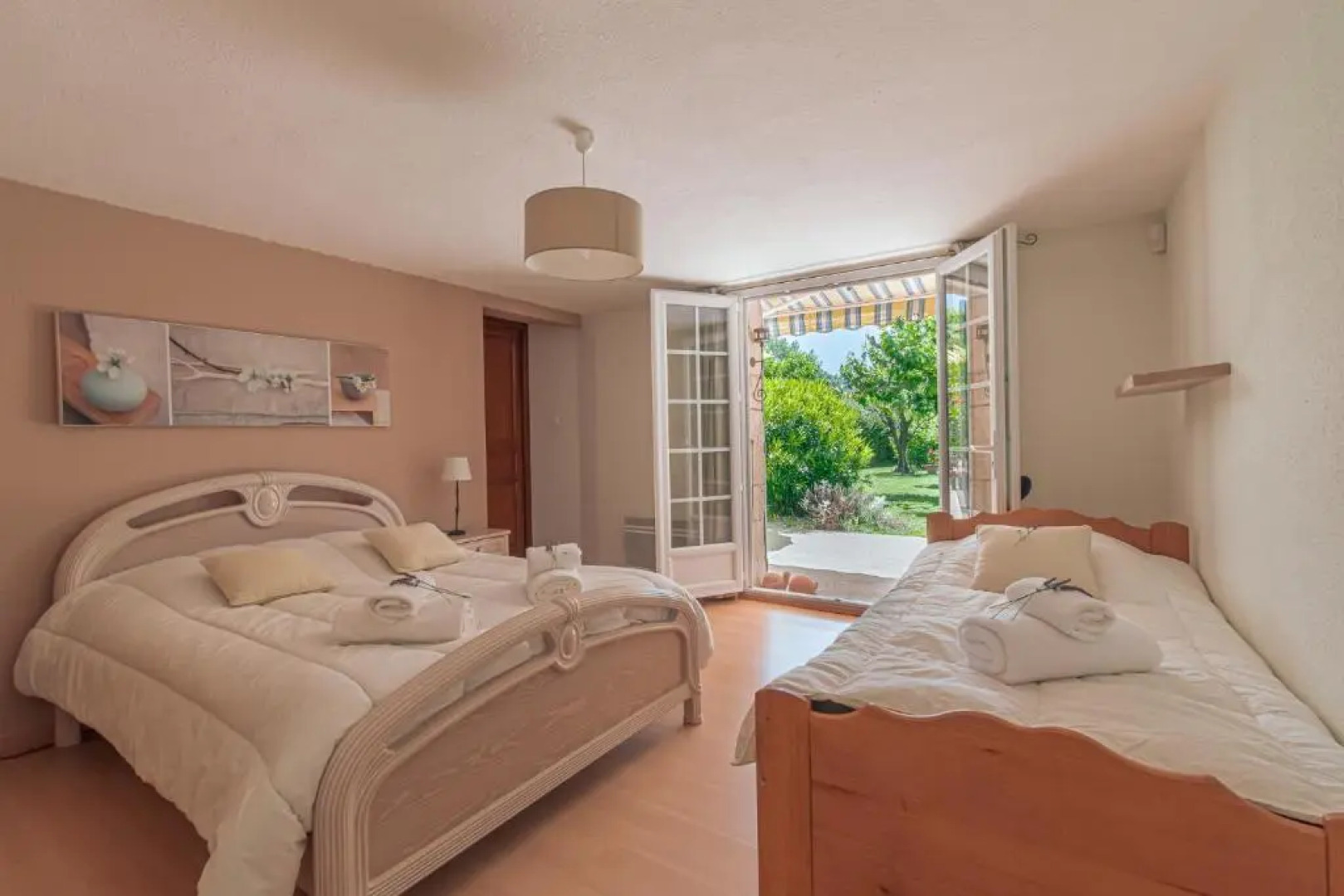 Mas de l'Olivier - Enclave des Papes - Visan - 8 couchages