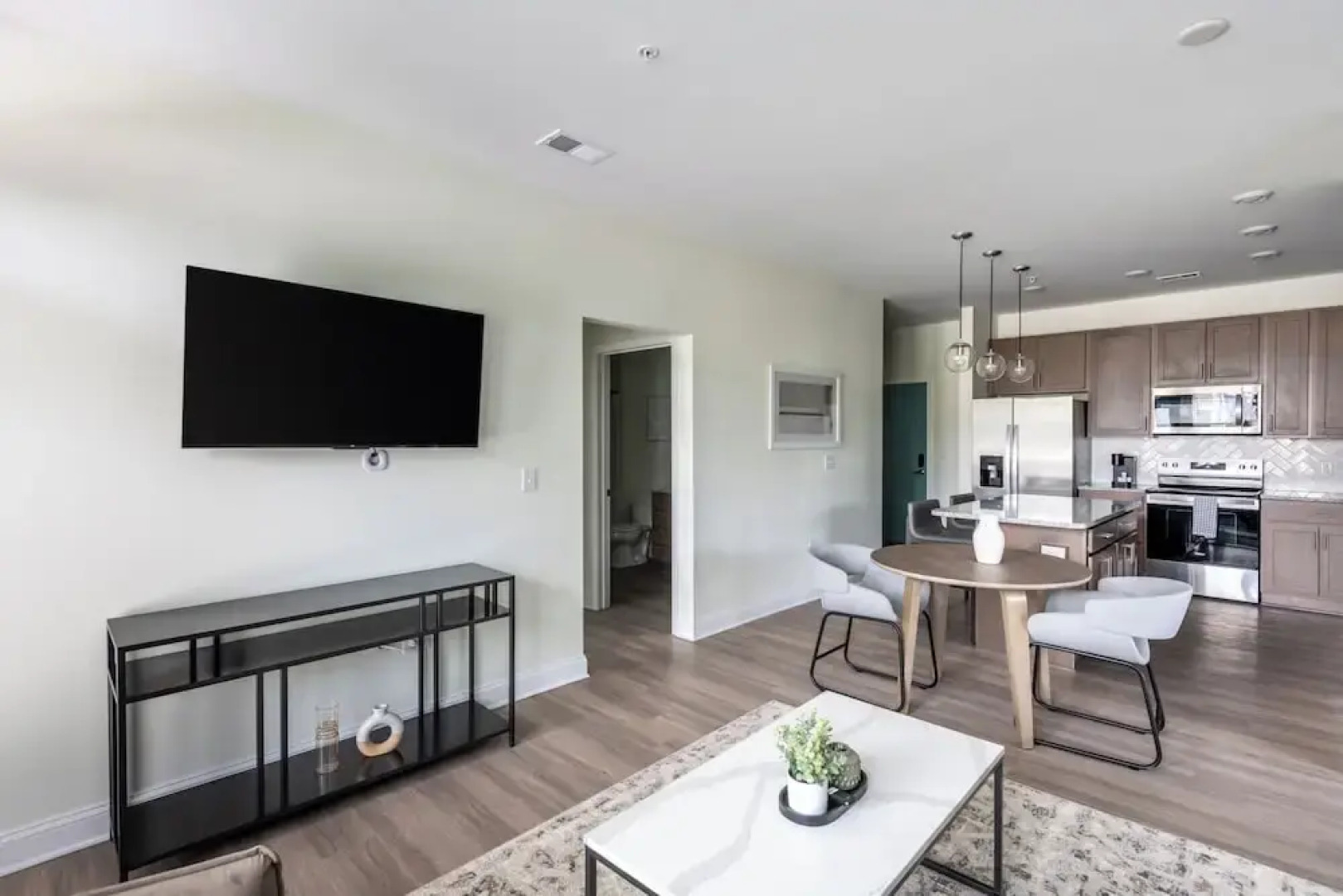 Landing Apartments Leland