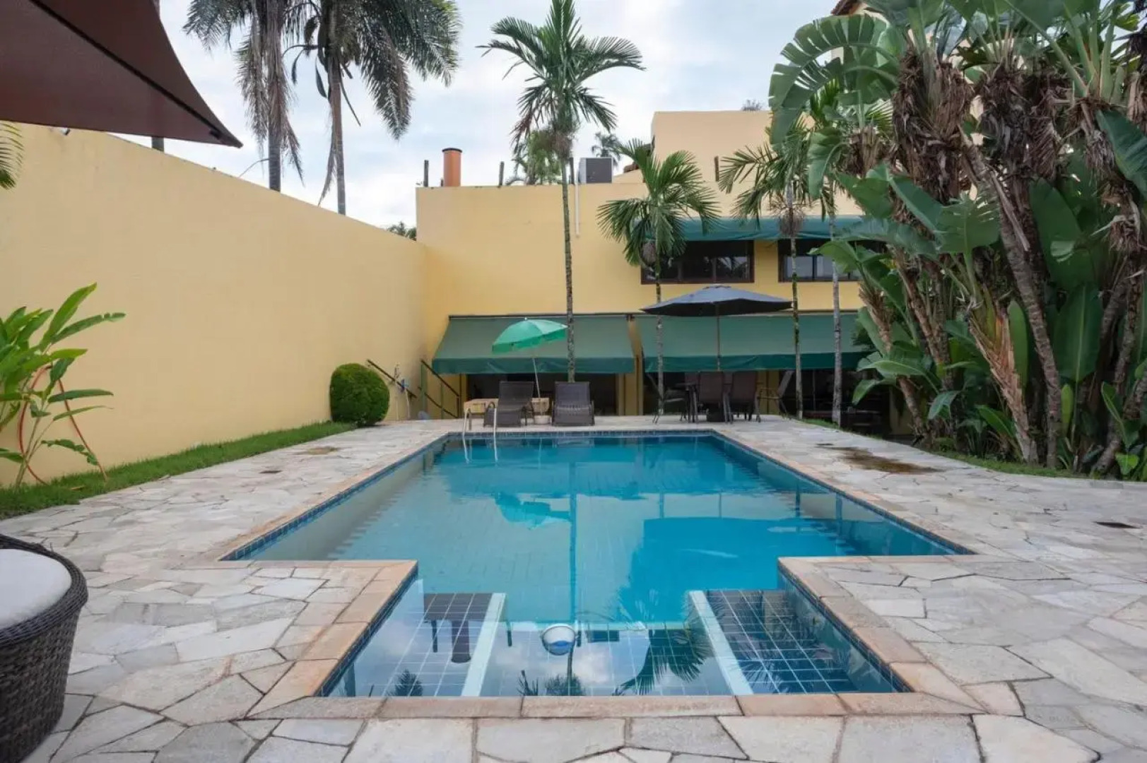 Hotel Vila das Palmeiras