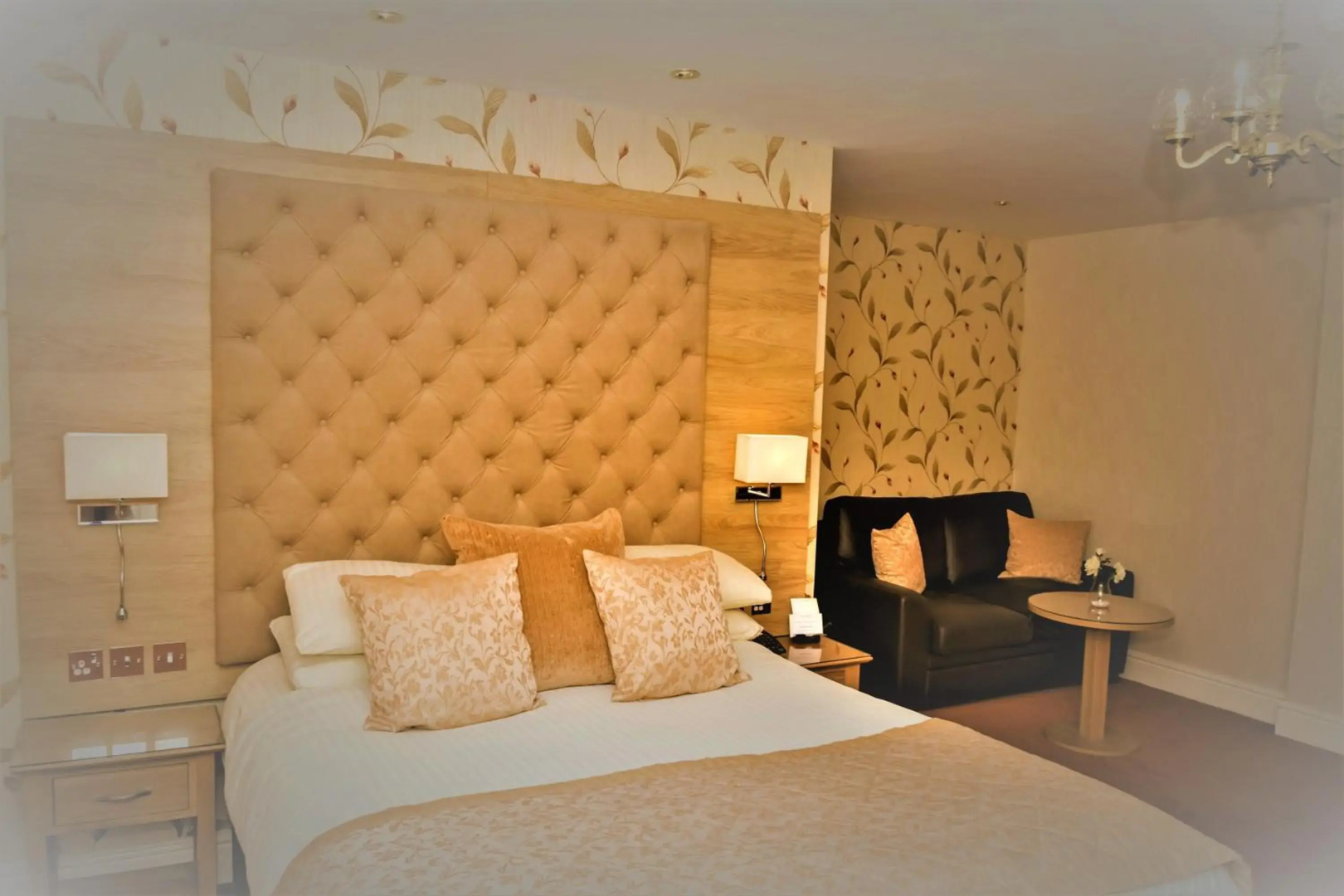 The Kingston Theatre Hotel