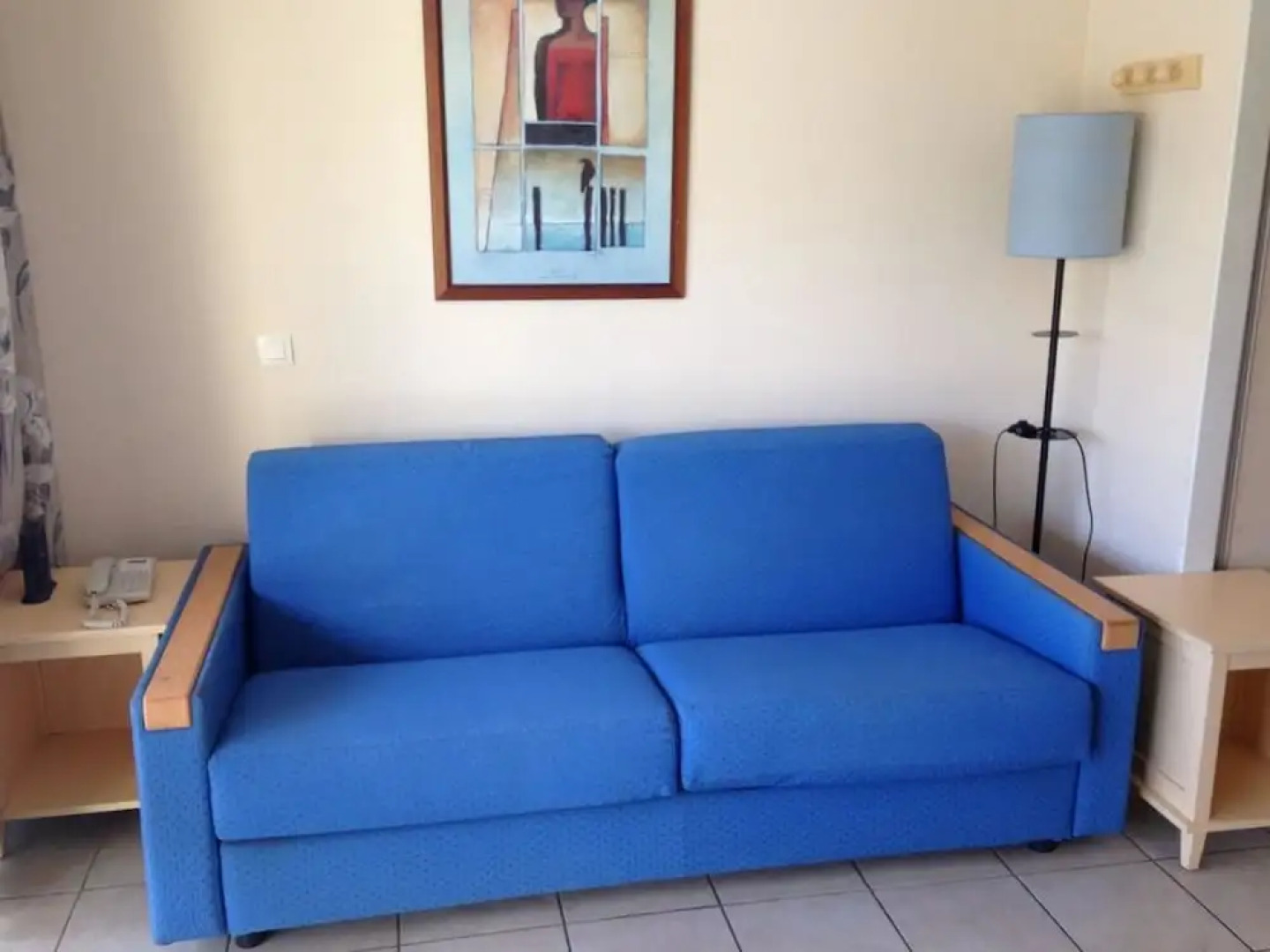 Studio in Saint-laurent-du-var, With Pool Access, Enclosed Garden and