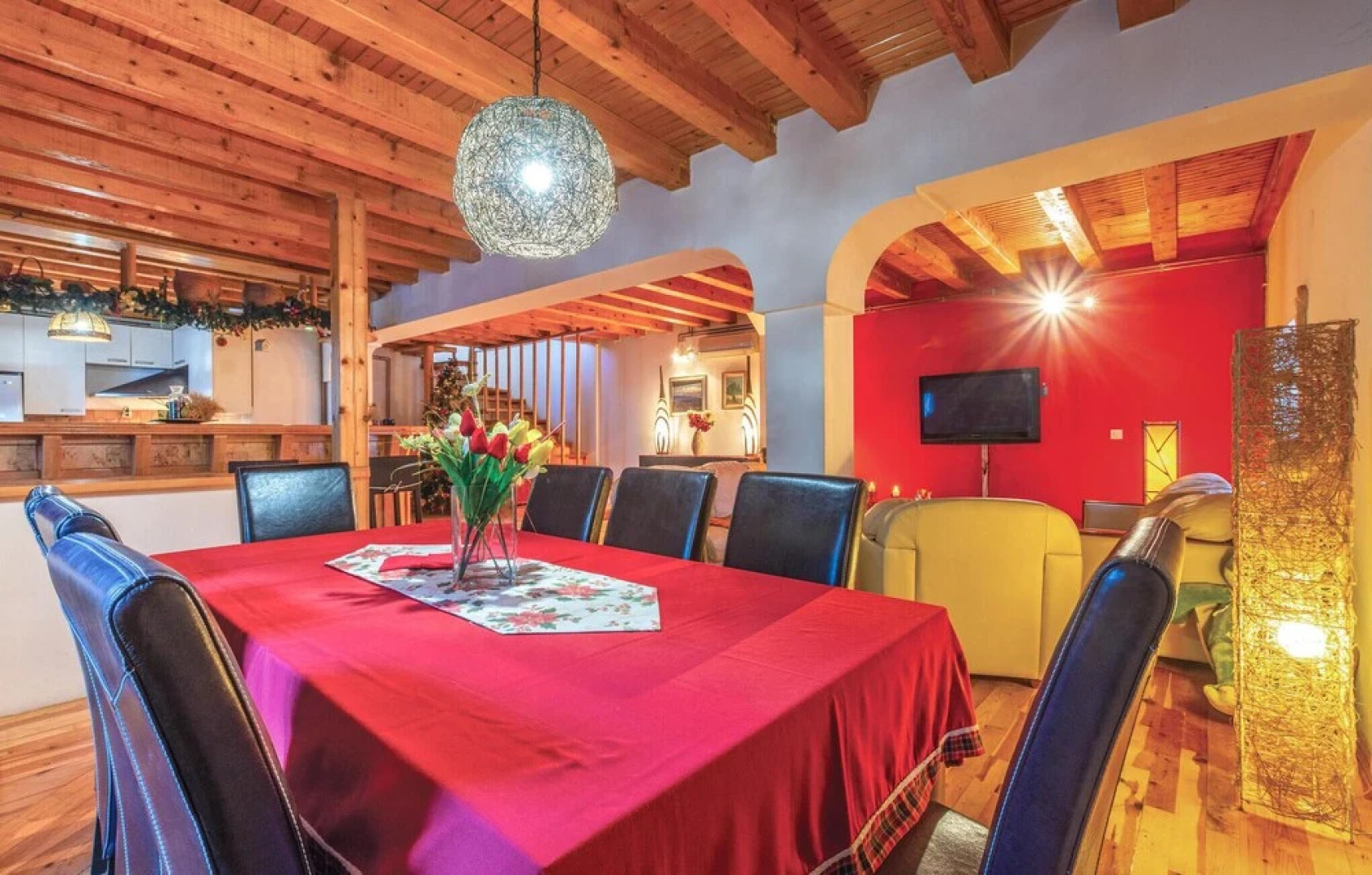 Beautiful Home in Sinj with Hot Tub, 4 Bedrooms & Outdoor Swimming Pool