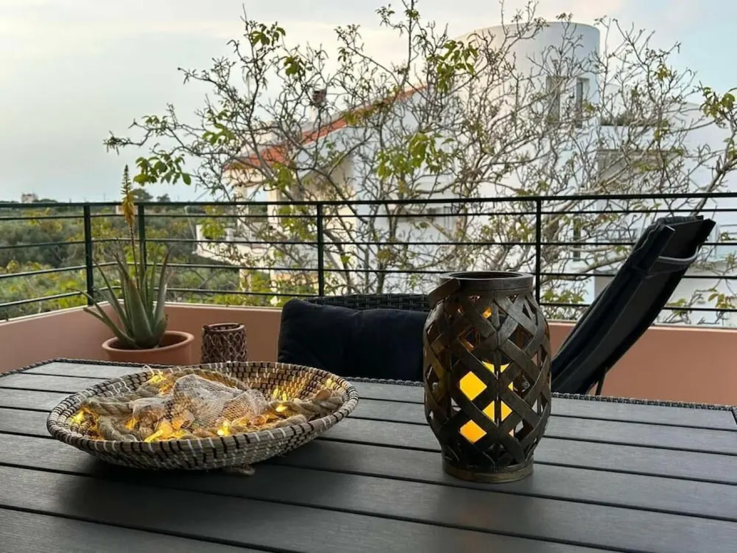 Helen Sweet Home in Kounoupidiana