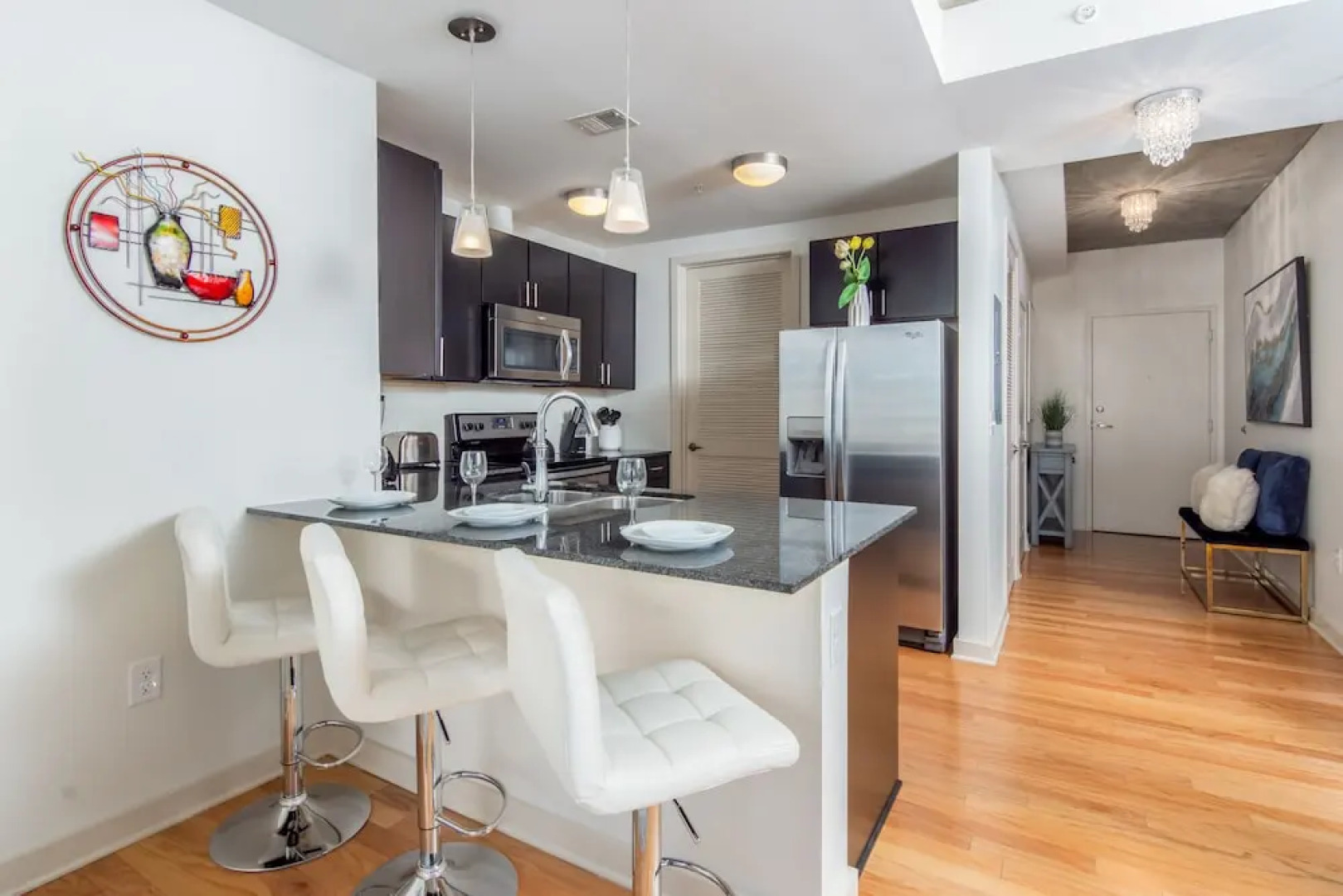 CHIC COLLECTION by NOHOTEL on 6th Street