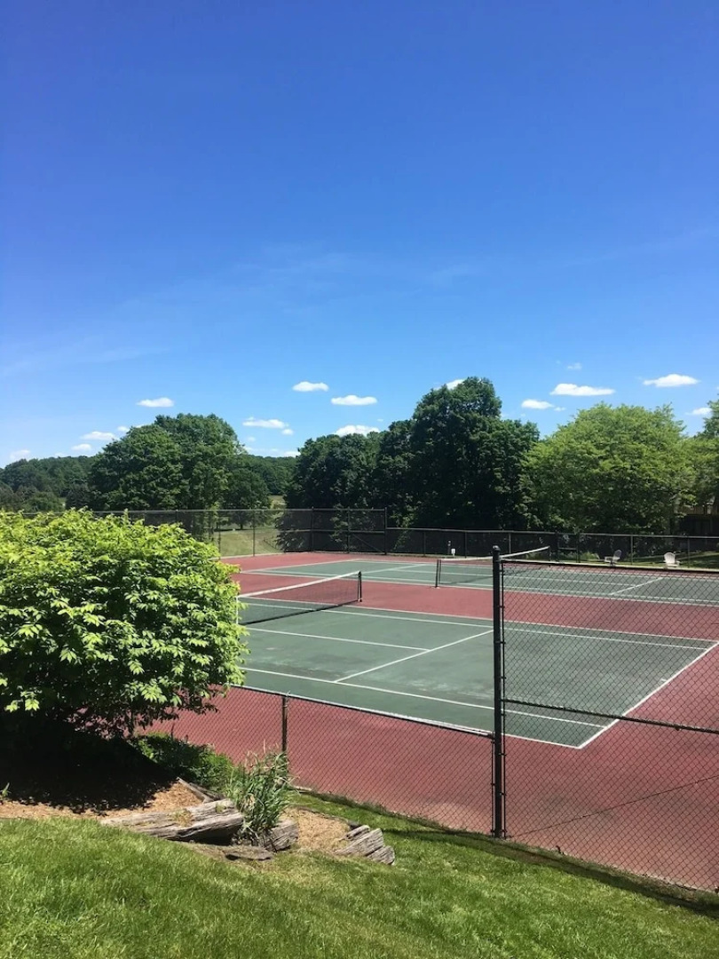 The Lakeview Hotel, Shanty Creek Resort