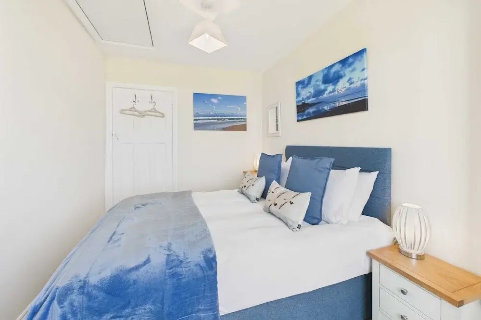 Host Stay Chirnells