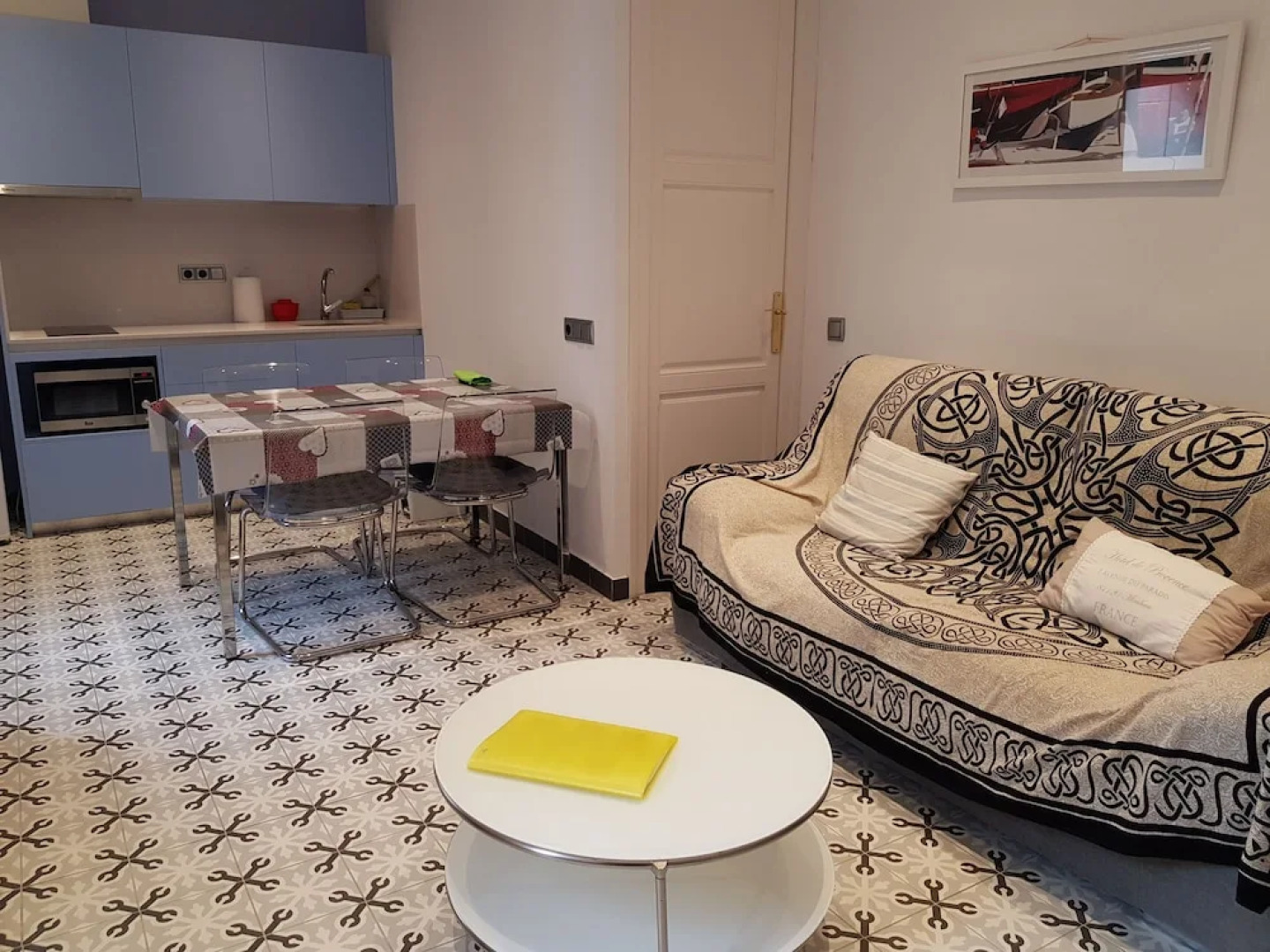 Apartamentos Nouvilas