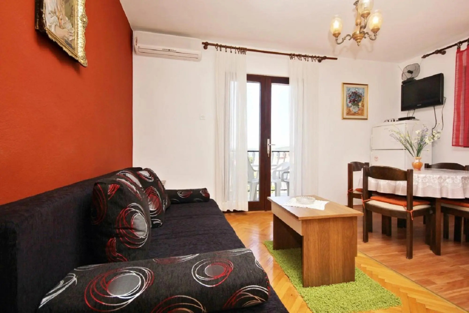 Ljube - Quiet Location & Close to the Beach - A1