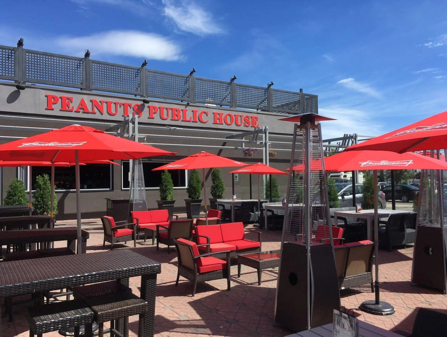 Carriage House Hotel & Conference Centre