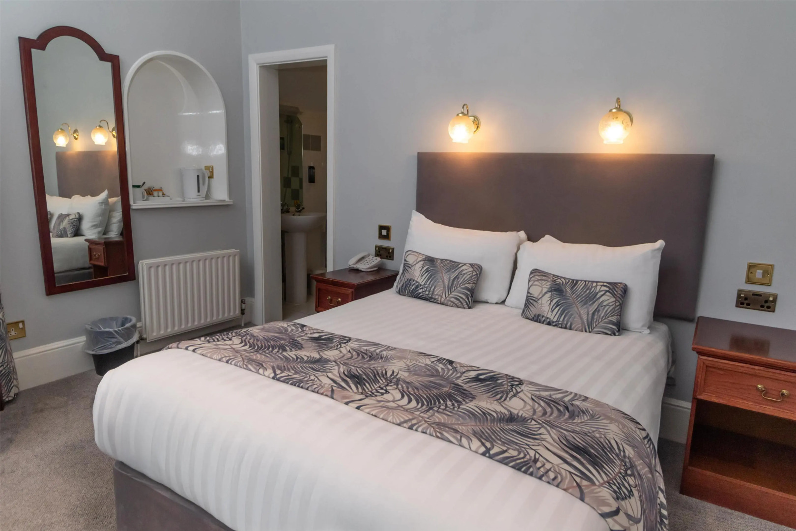 The Lansdowne, Eastbourne