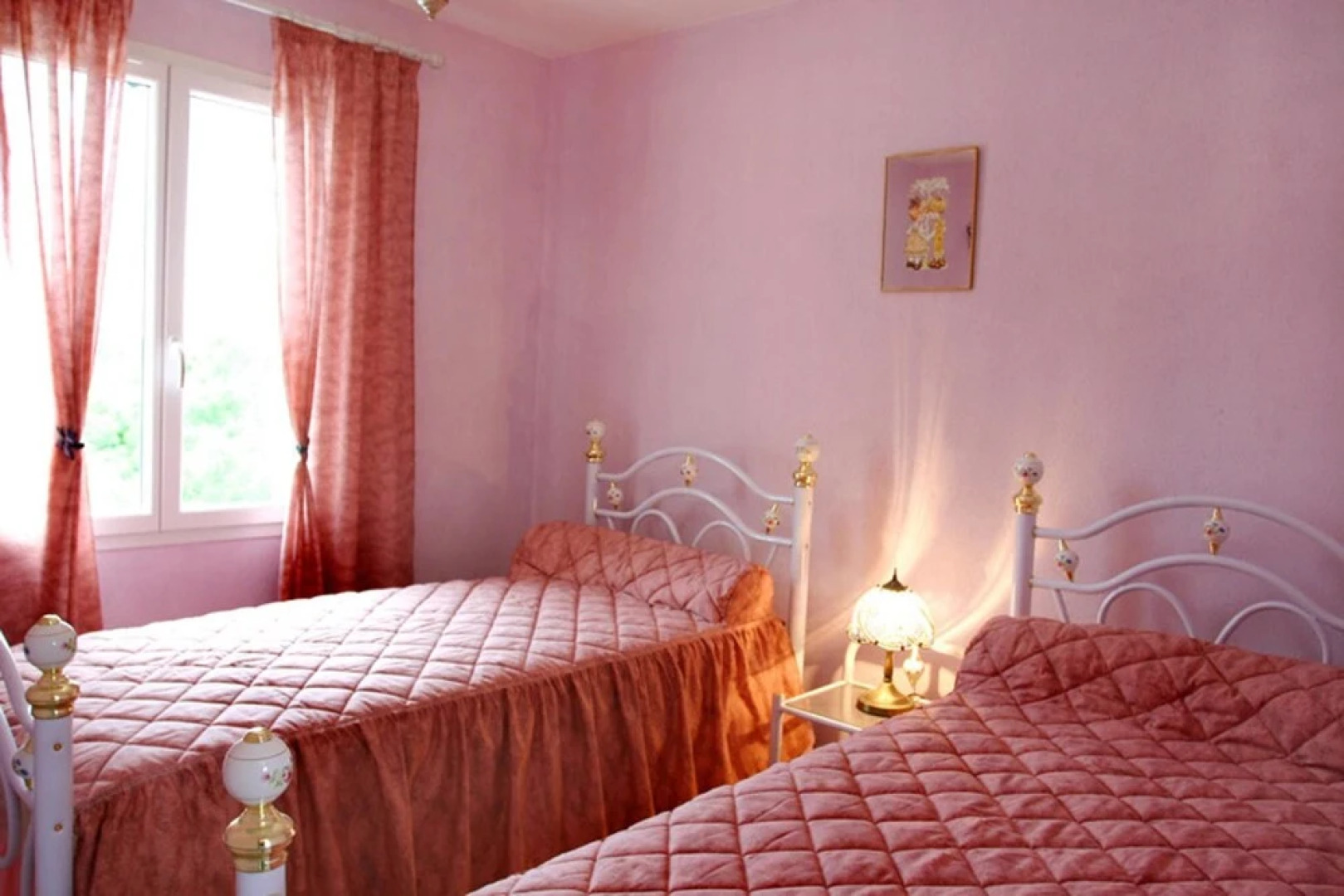 Villa With 4 Bedrooms in Grignan, With Wonderful Mountain View, Privat