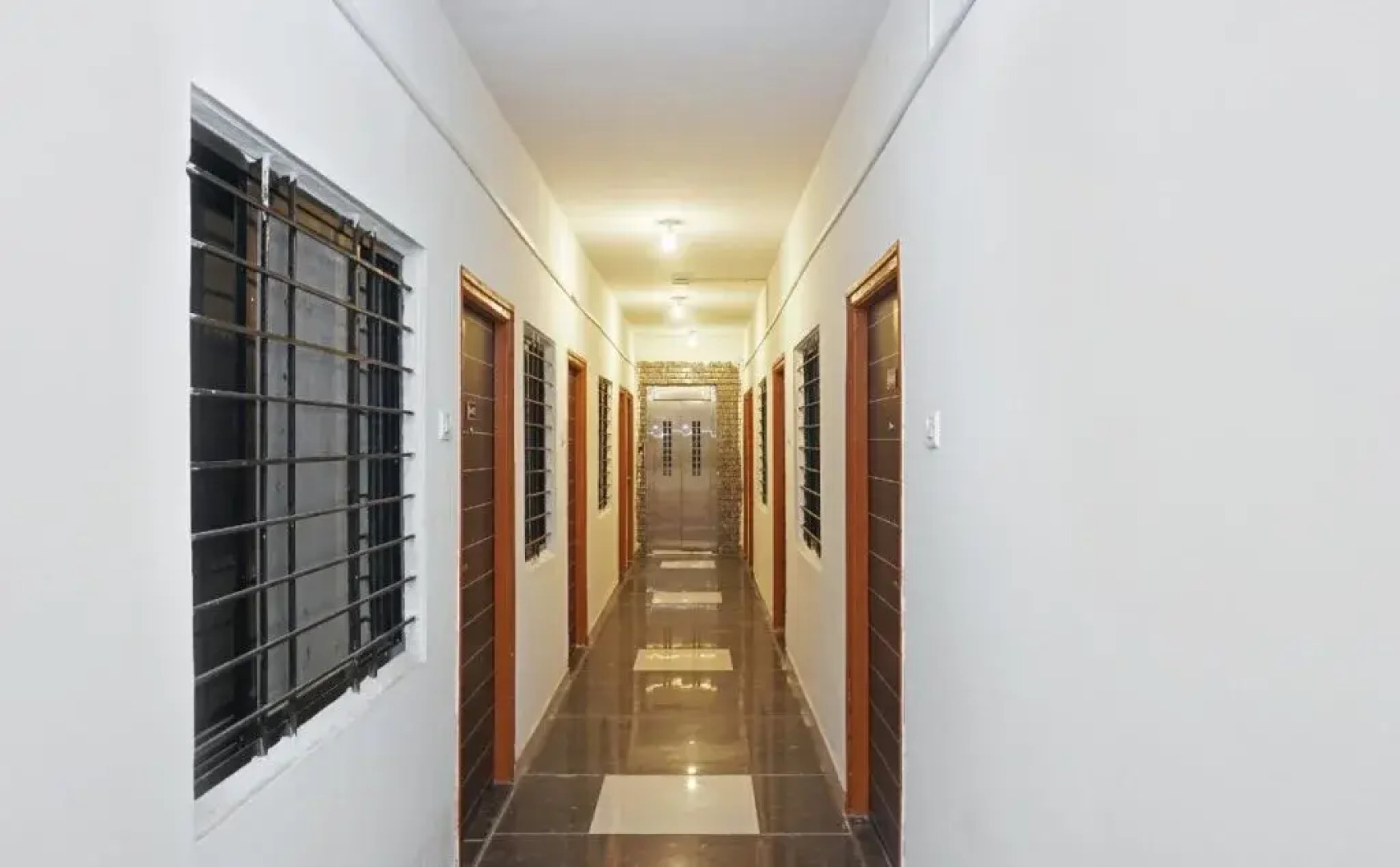 OYO Flagship 16665 Laxmi Chowk