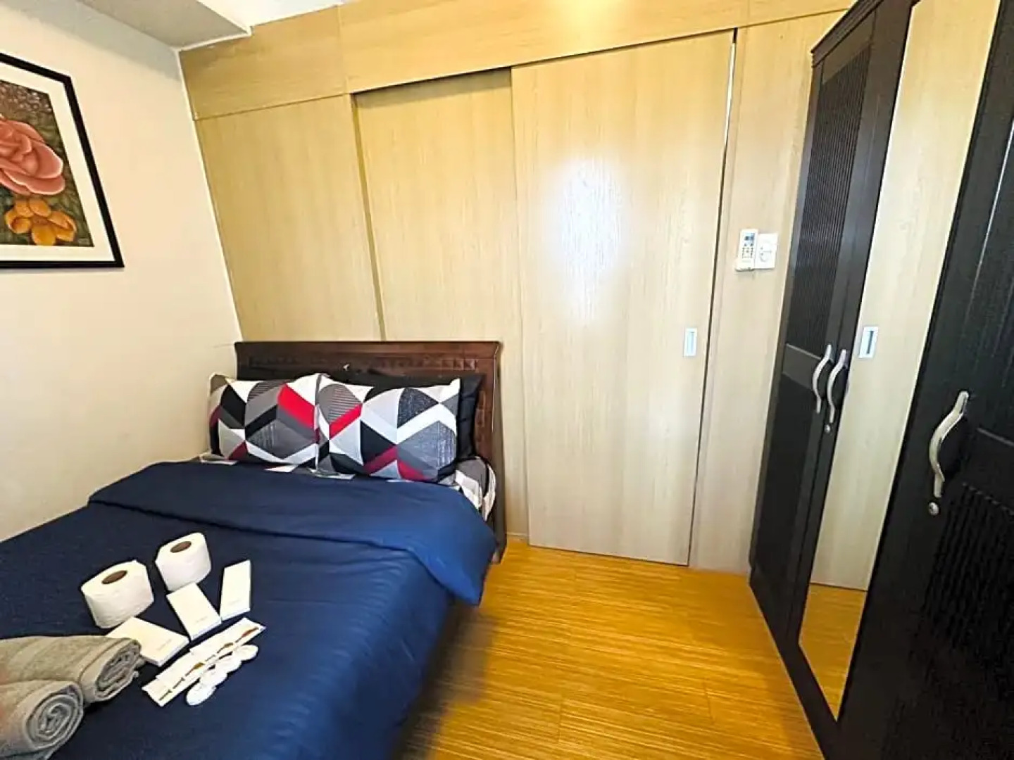 1bedroom With Balcony Taguig Near Bgc mc kinley