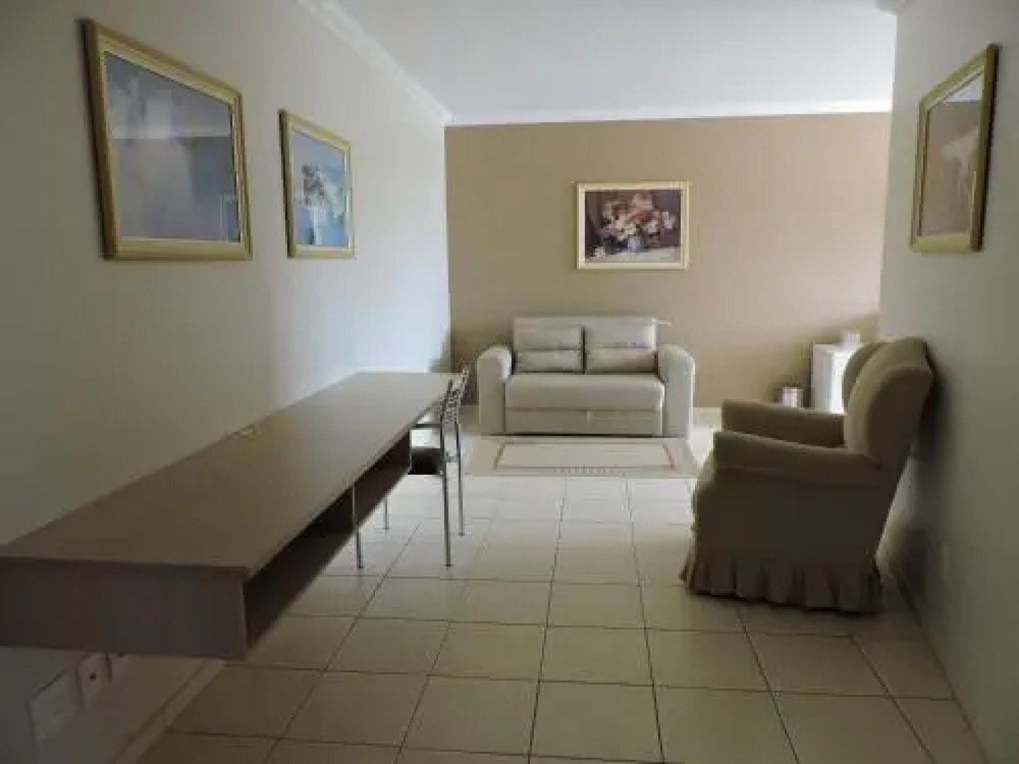 Center Hotel Cambará