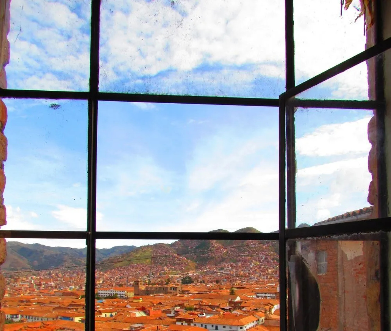 Hitchhikers Cusco Hostel
