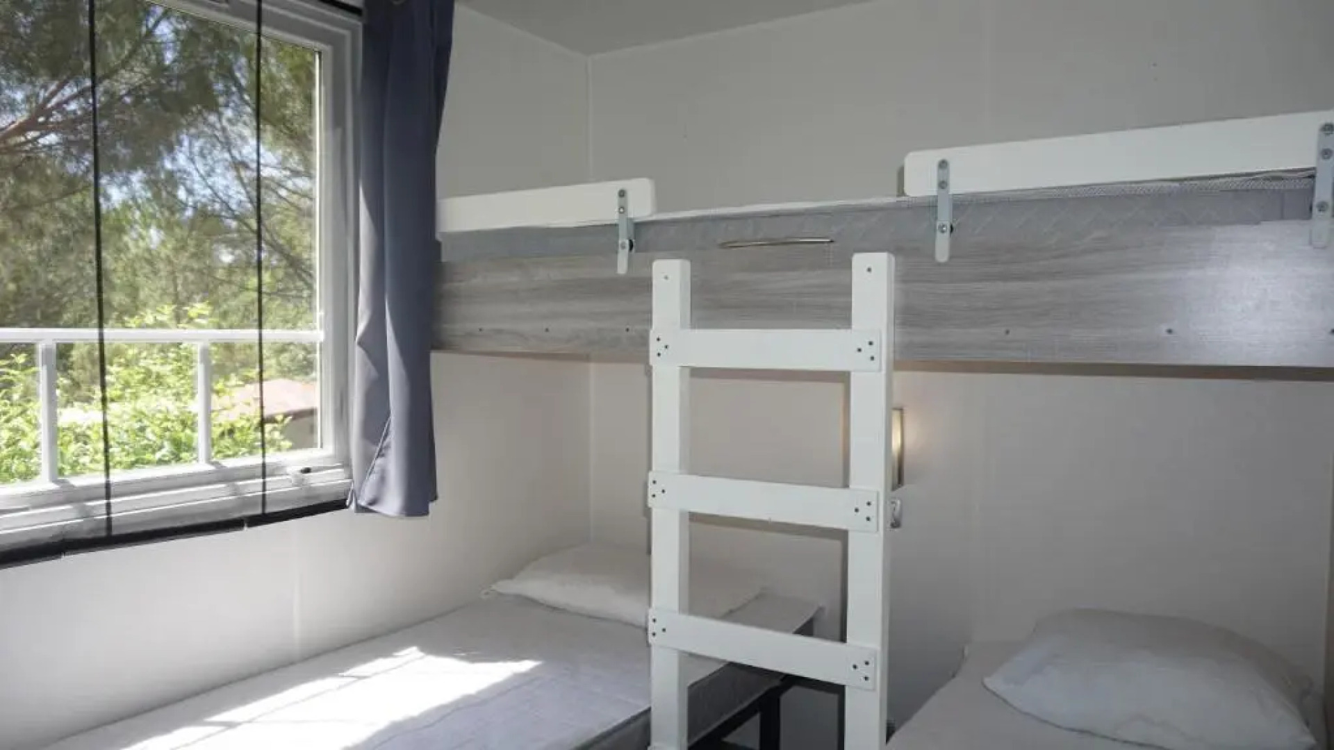 Luxe chalet voor 5 personen op Camping Leï Suves - JoyCasa