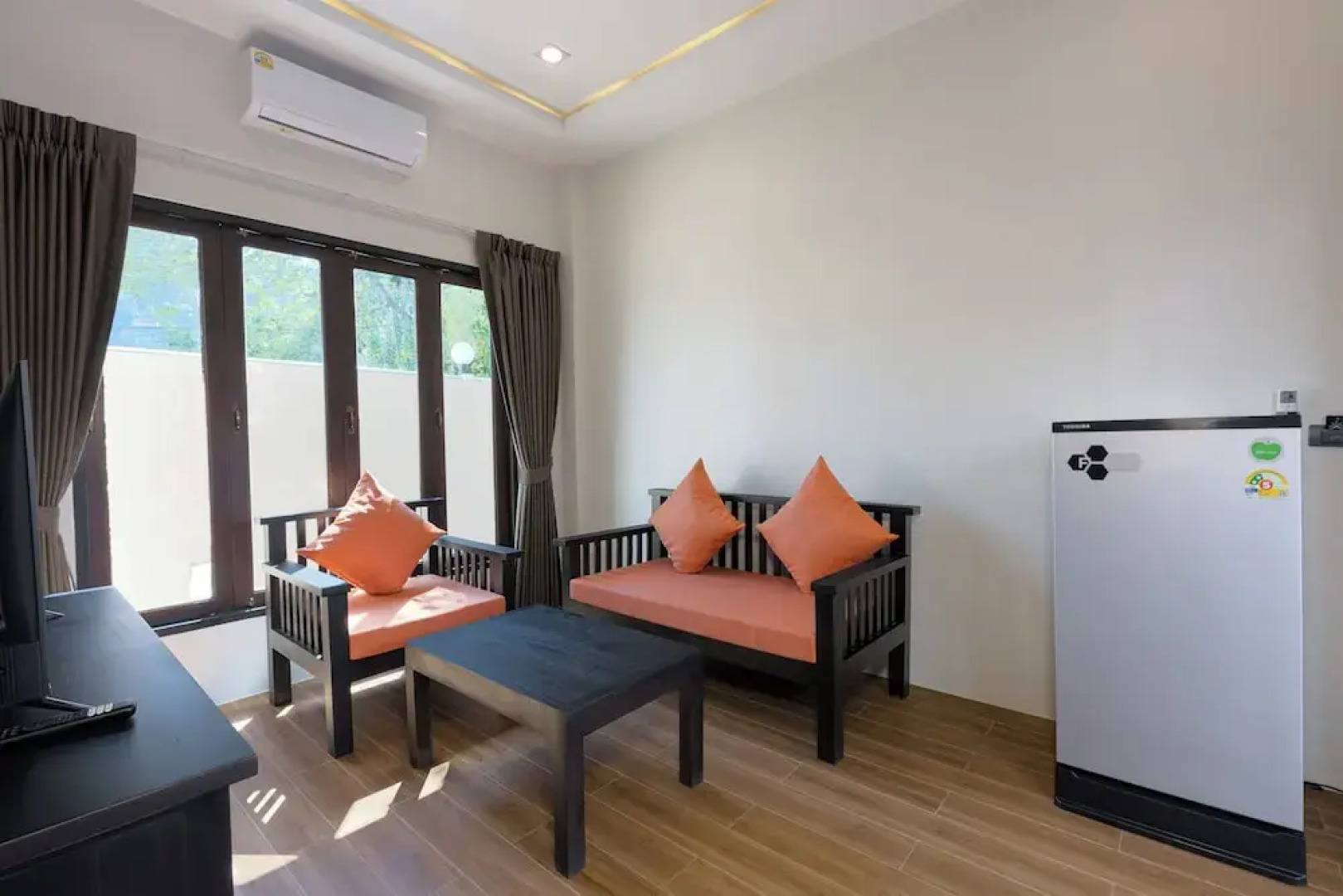 Blue Palm Residence Kata