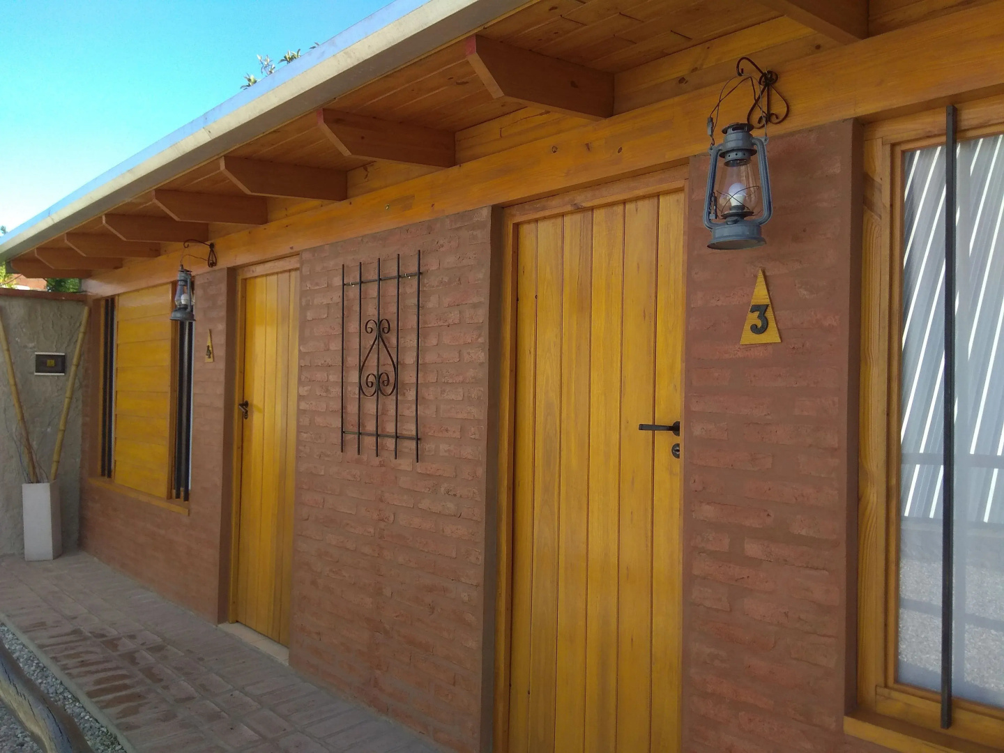 Hostal Quedate