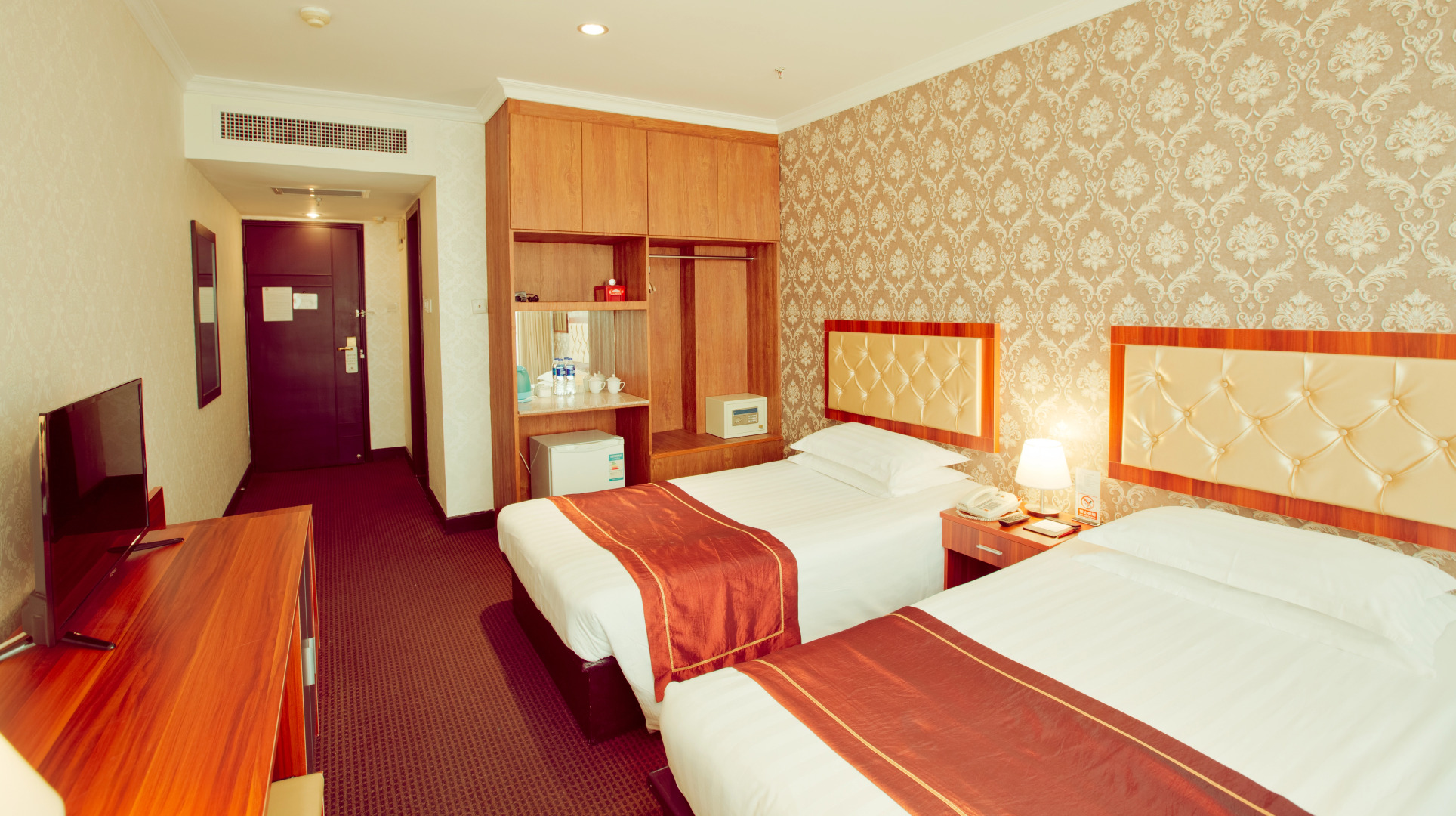 Magnificent International Hotel