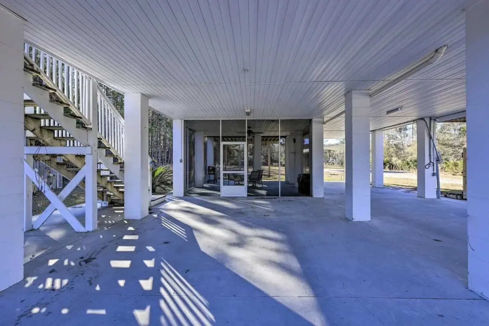 'honey's Hideout' < 1 Mile to River Access!