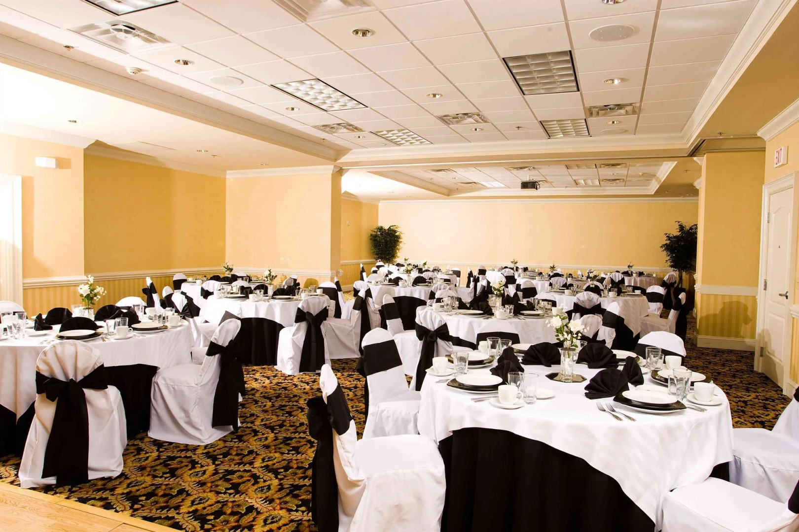 Holiday Inn Conference Center - Valdosta by IHG
