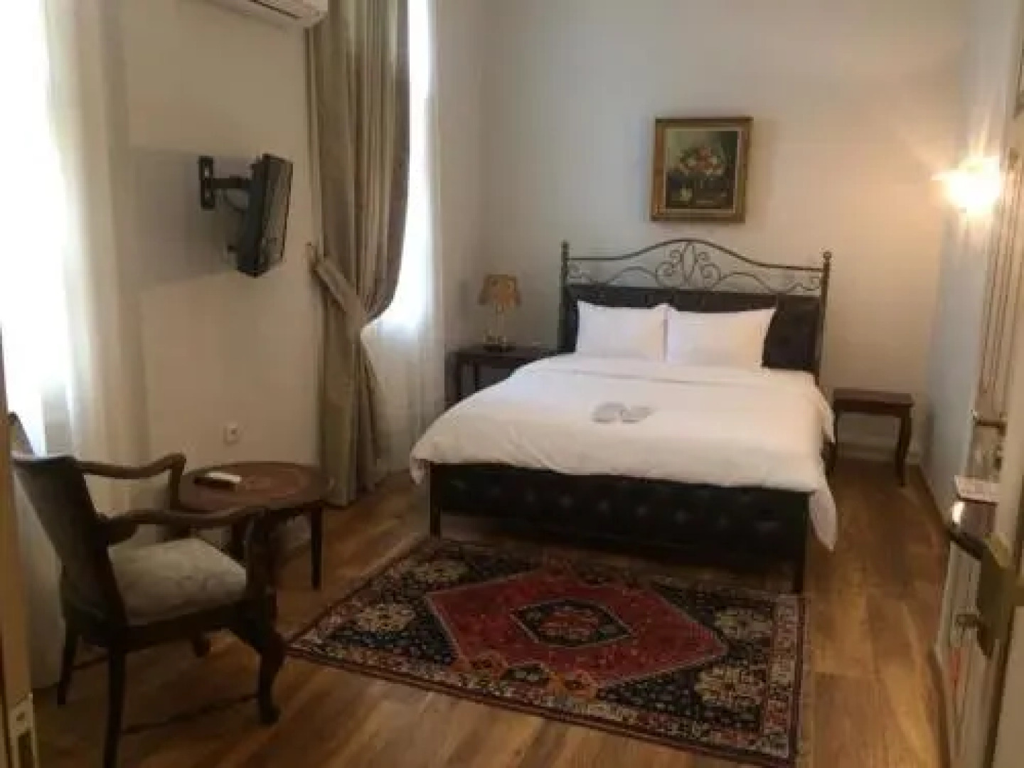 Le Bijou Luxury Rooms & Suites