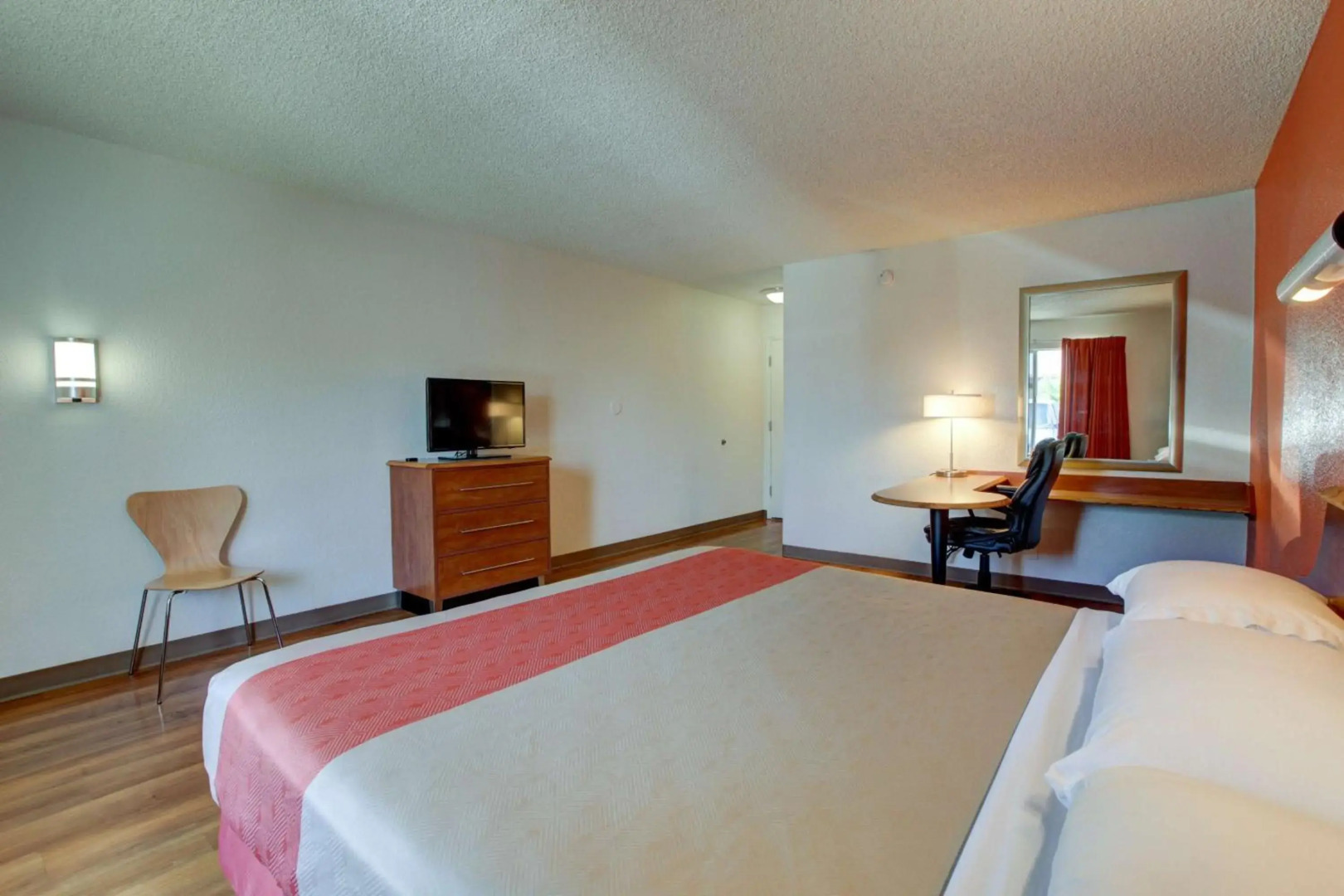 Motel 6 Irvine - Orange County Airport