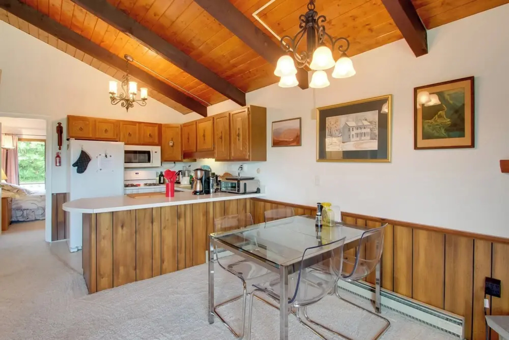 Mountaintop Condo w/ Great Mt Washington View