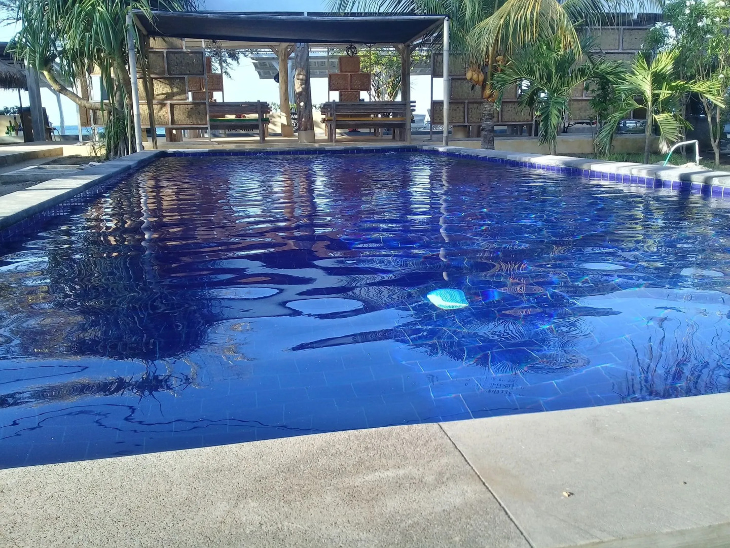 Pelangi Cottage and Bar