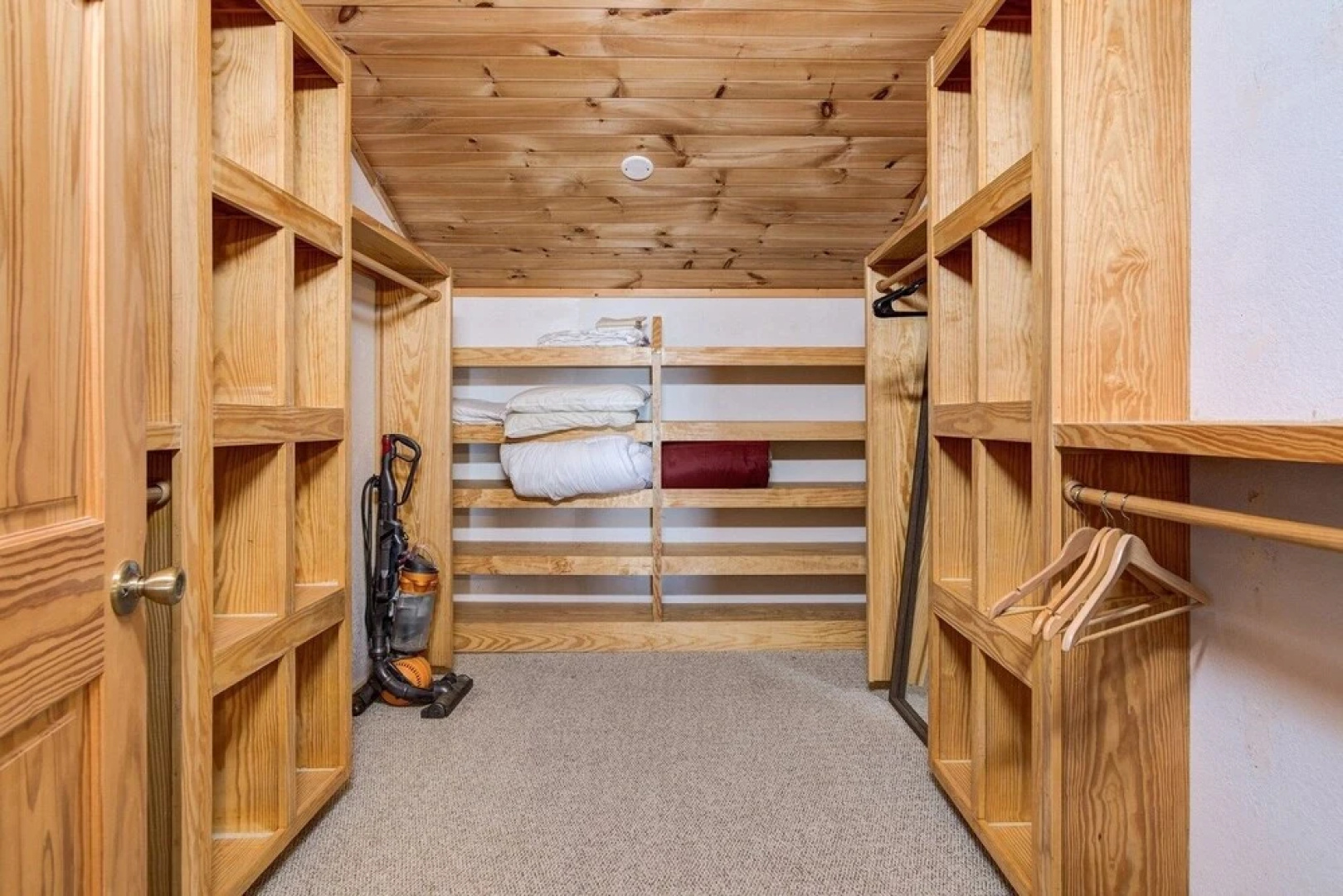 Daze Off - 4 Br Cabin