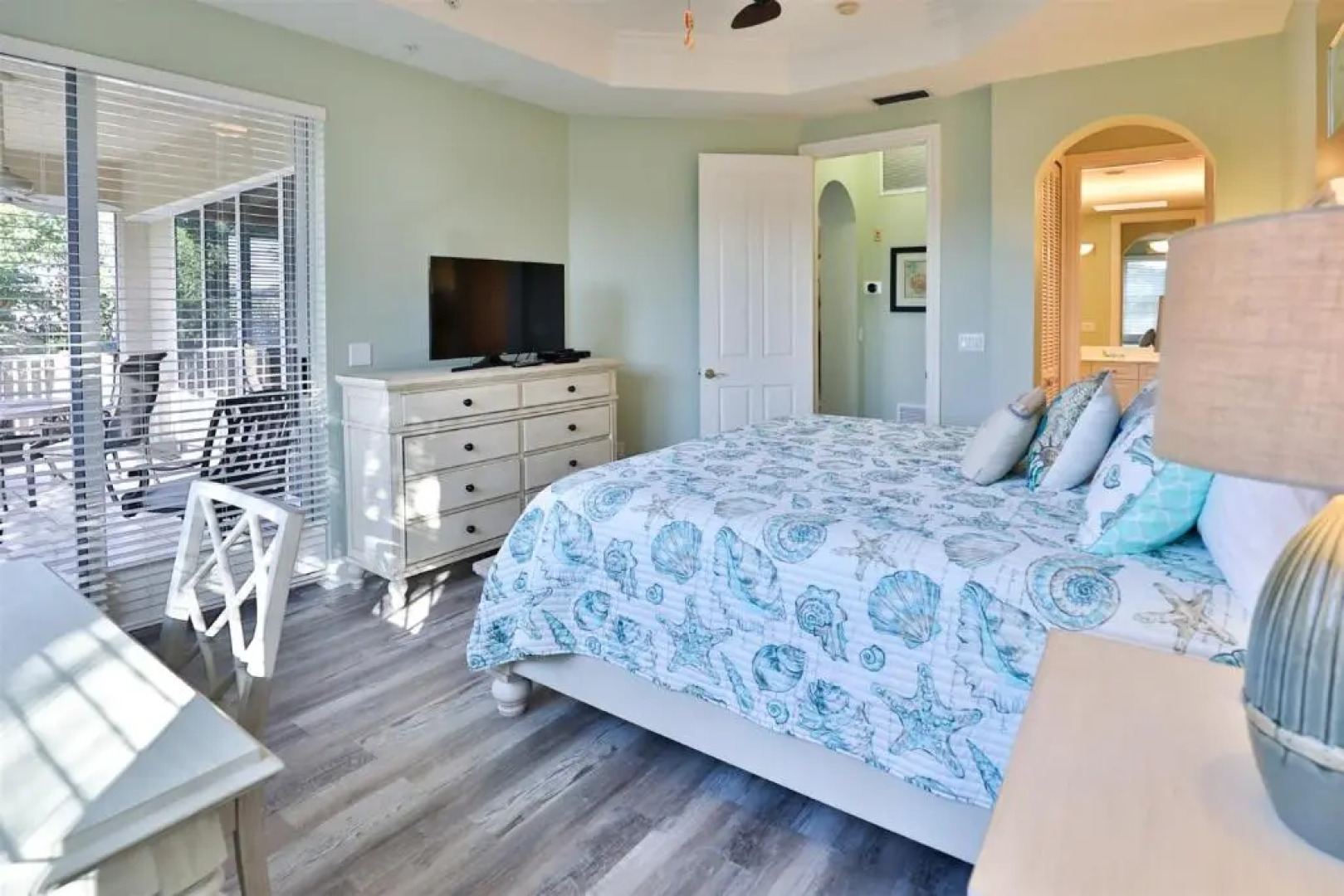 Ibis At The Sanctuary A302