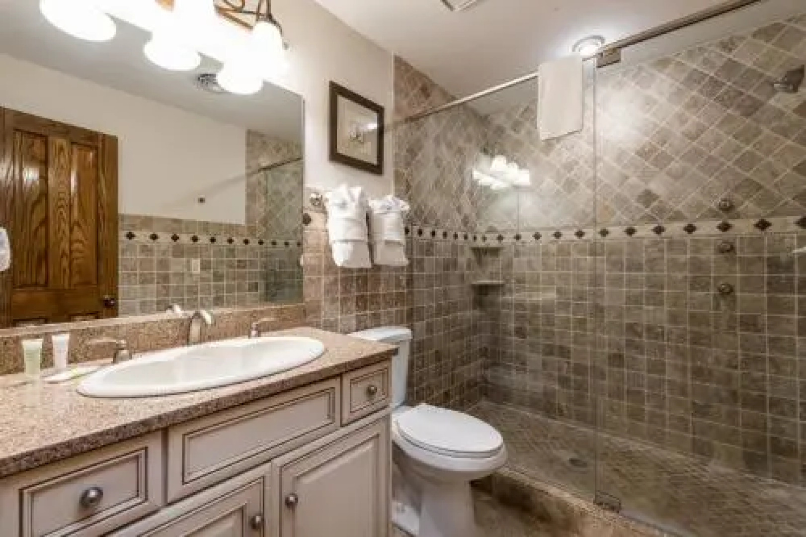 The Brooklyn Estate and Cottage