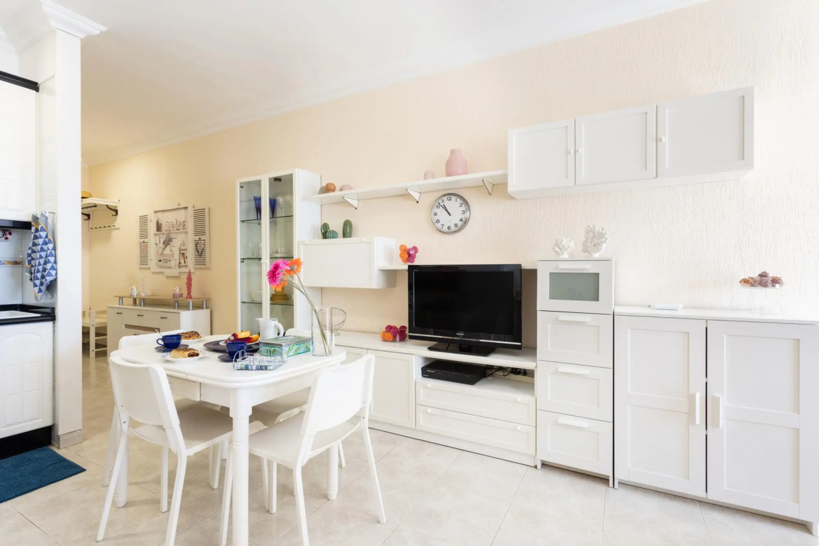 Home2Book Beach Front Las Gaviotas