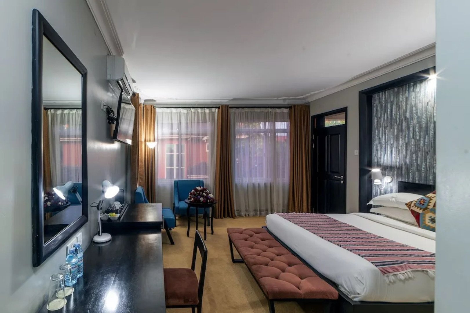 A'lure Hotel & Residences