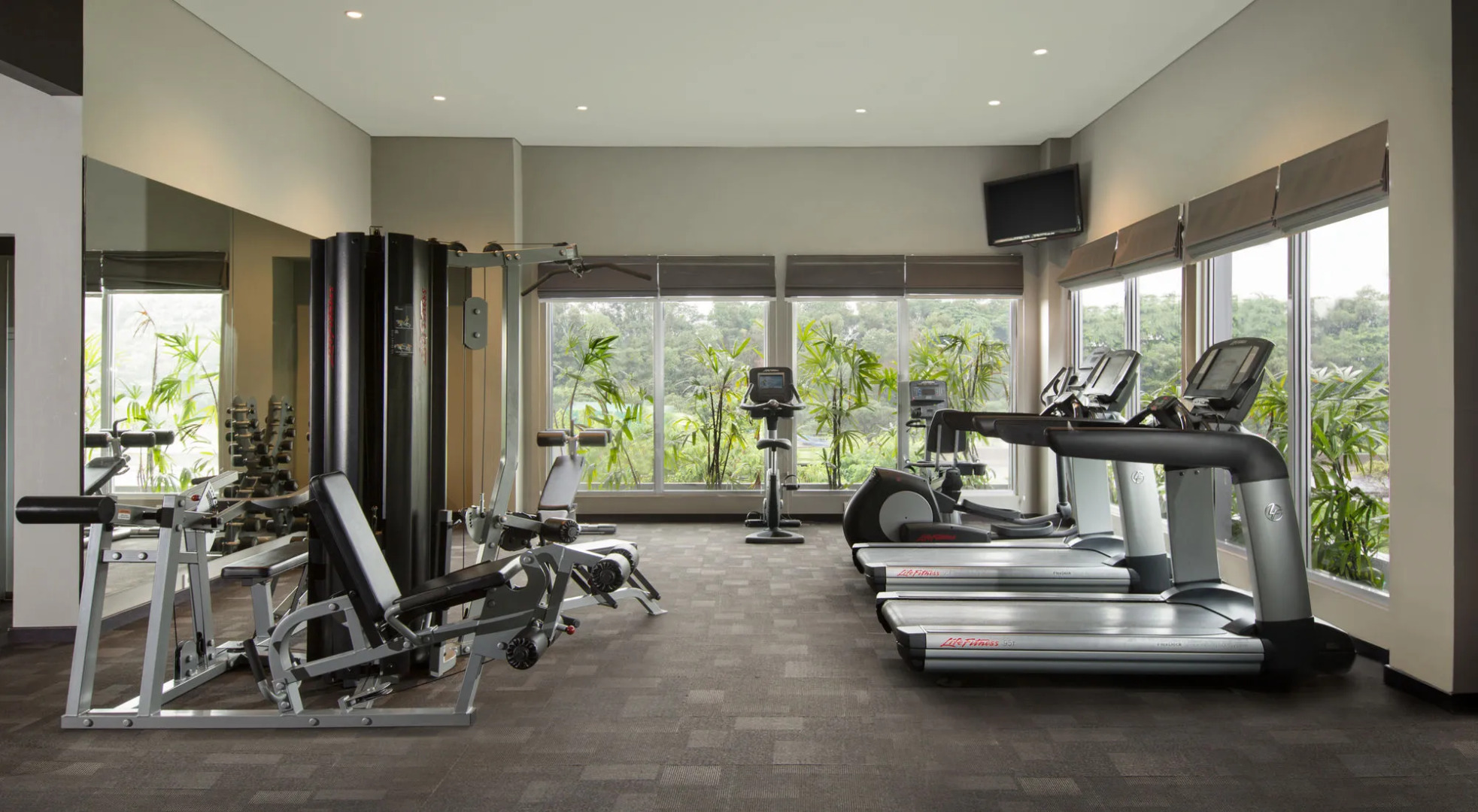 Delonix Hotel Karawang