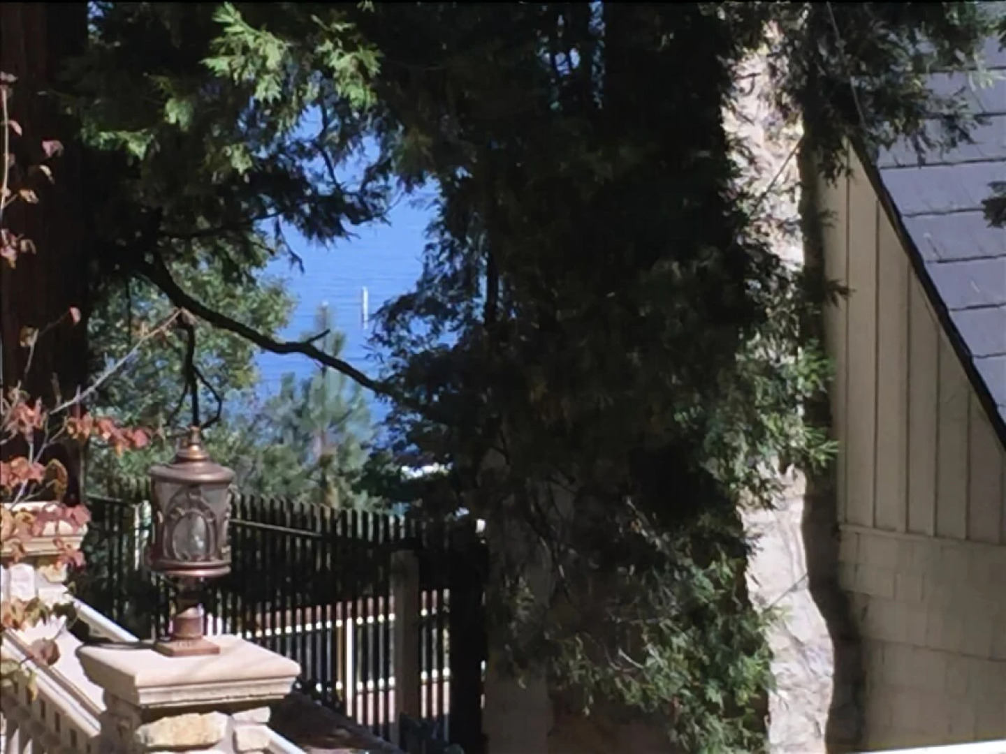 One House From the Lake 2 Bedrooms 2 Bathrooms Home