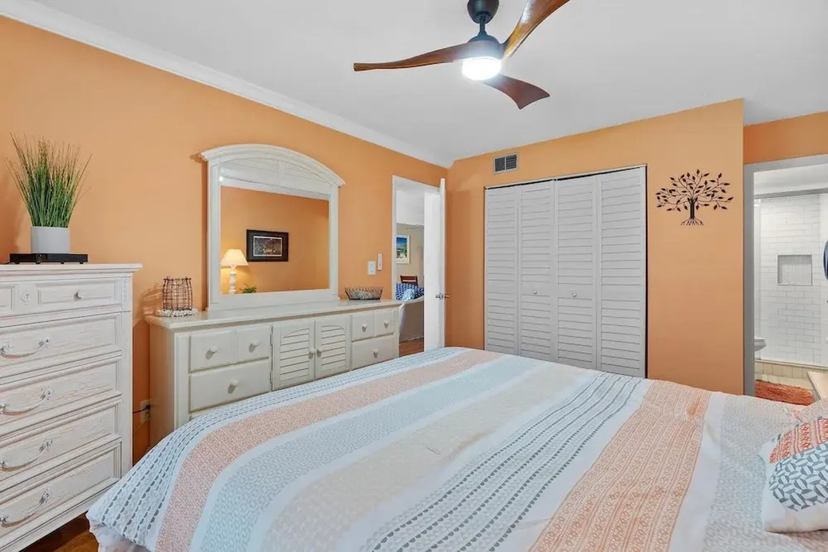 Sea Coast Gardens III 514