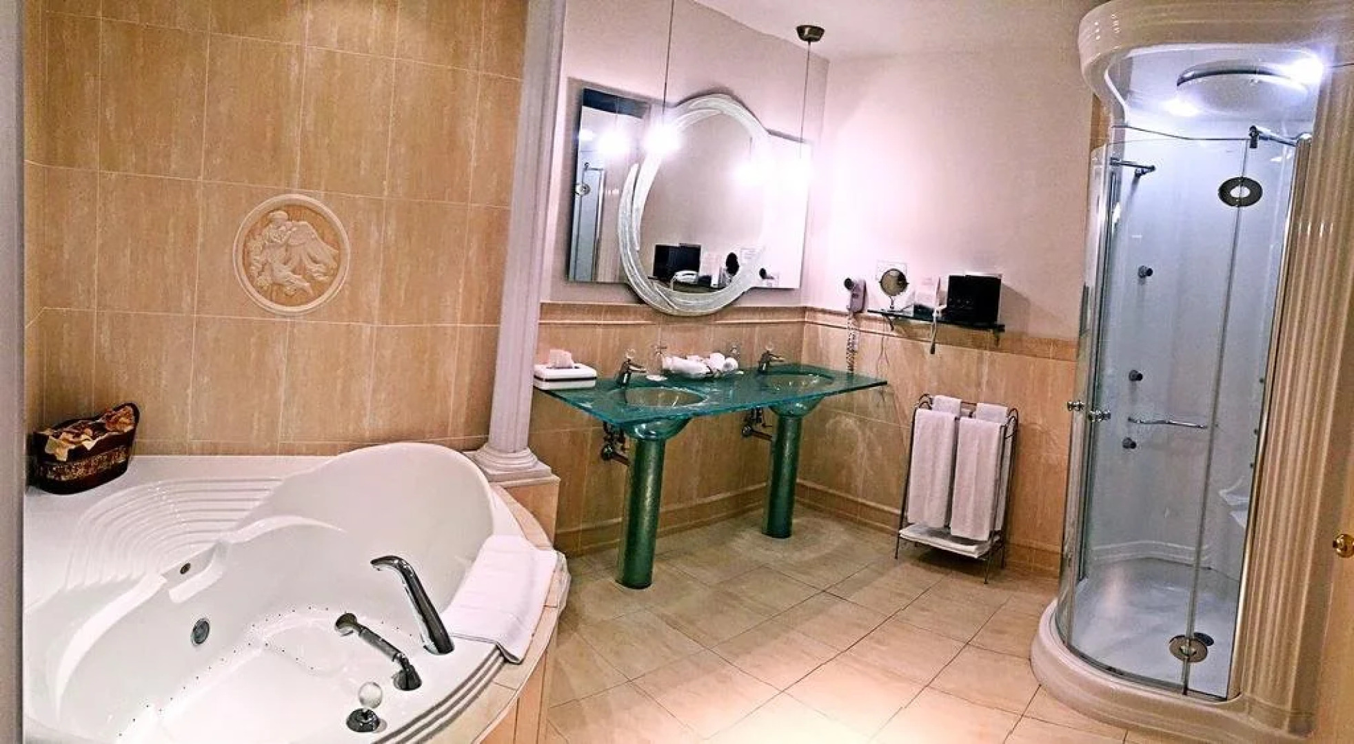 Auberge de la Montagne Coupée