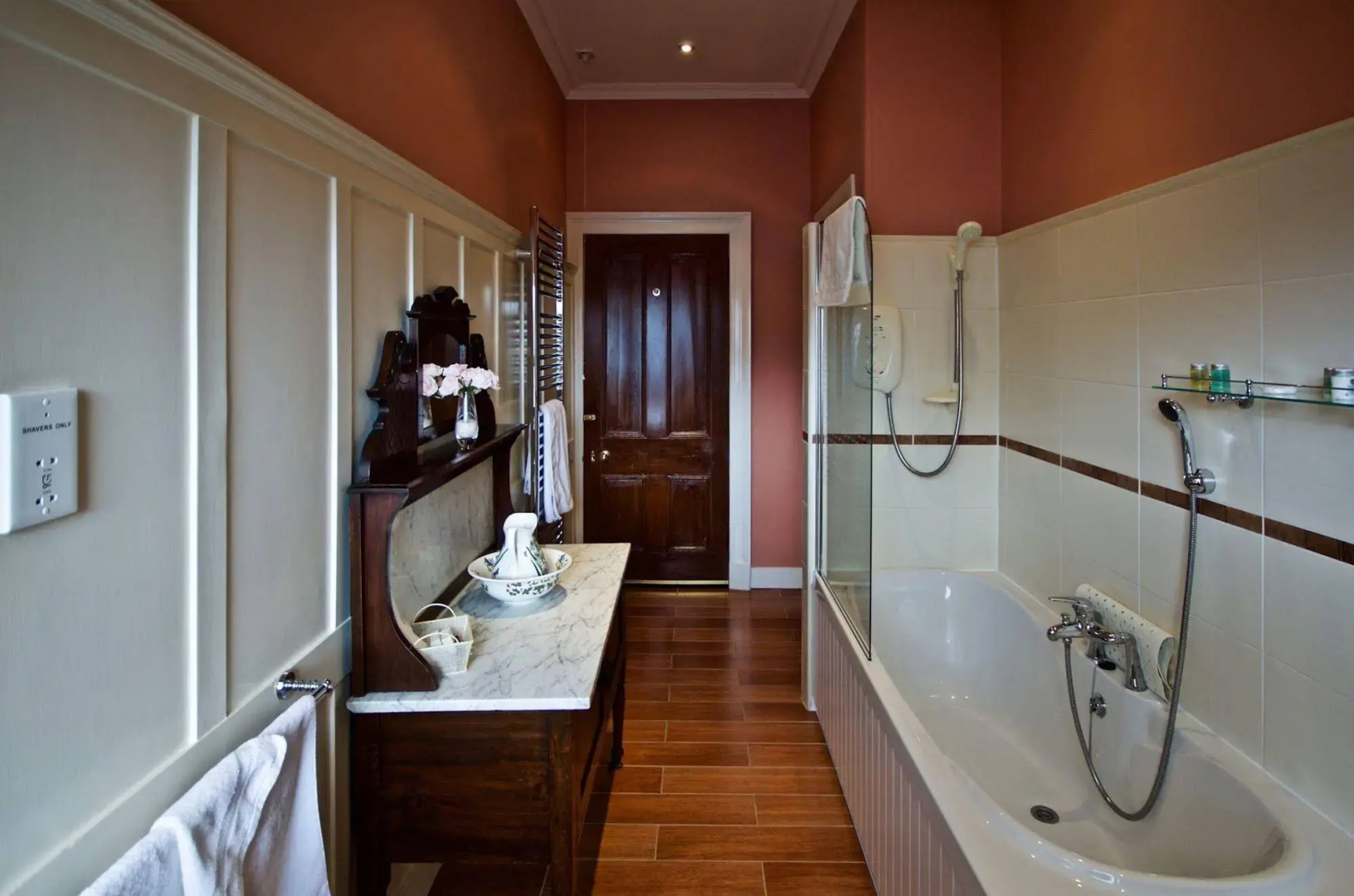 Muirholm Bed & Breakfast