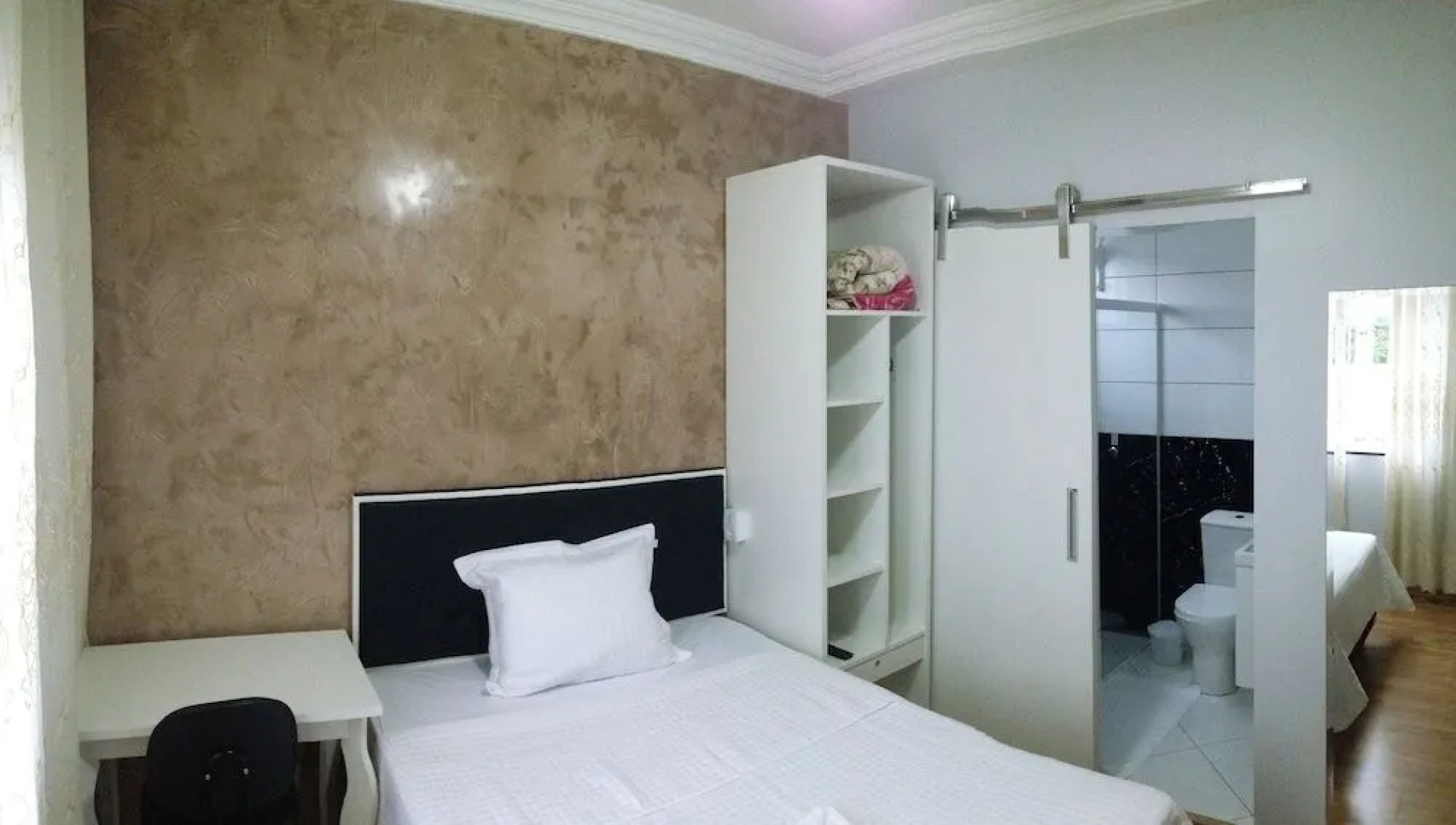 Urano Business Hotel