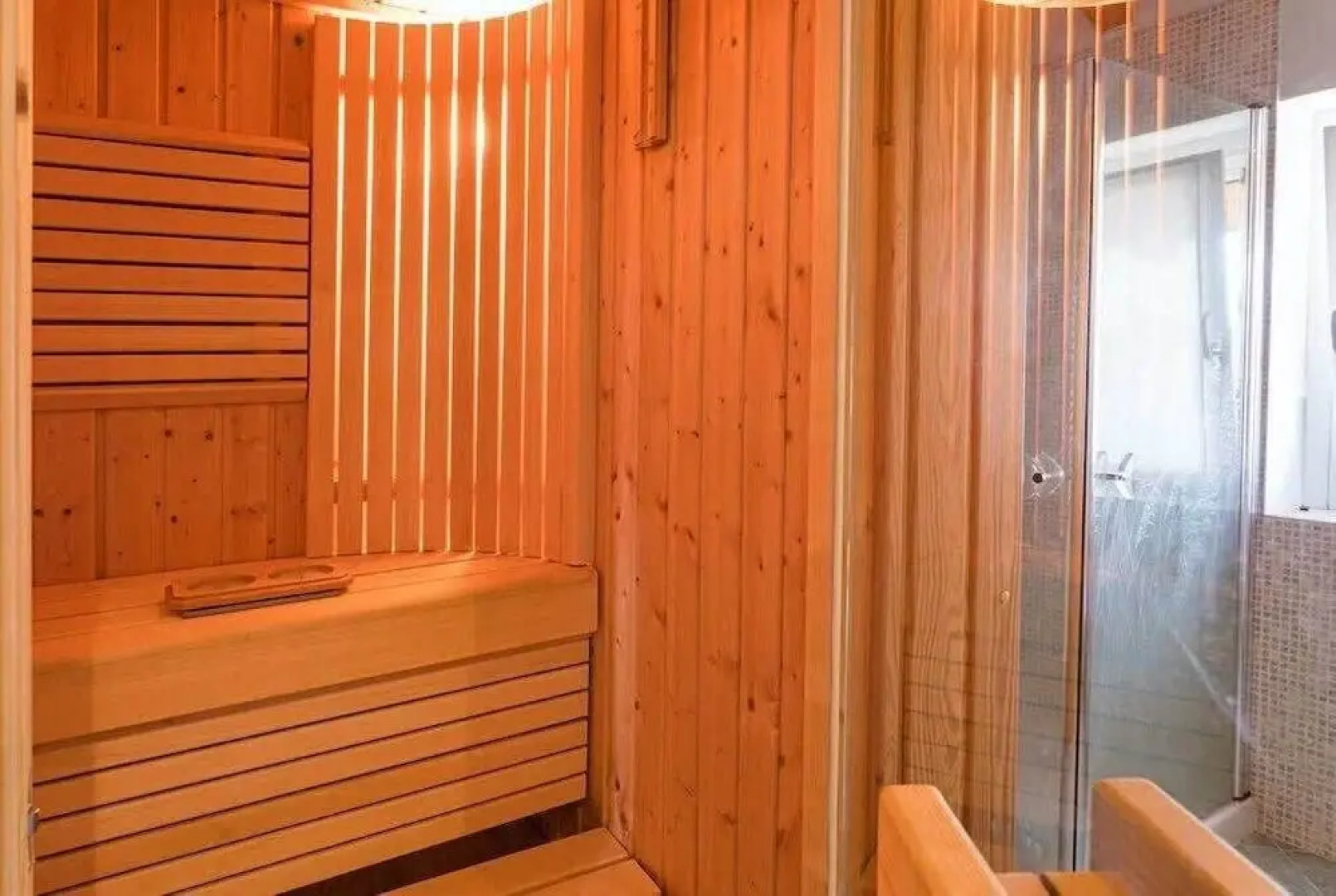 Villa Near Milan With Swimming Pool