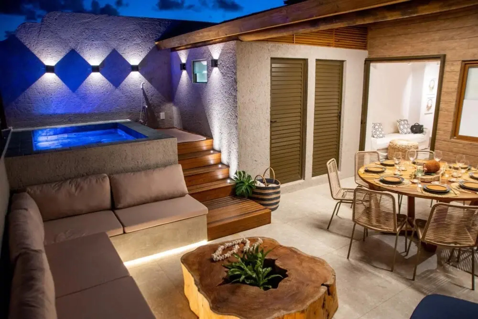 Cobertura Nica Beira-mar Barra Bali Resort