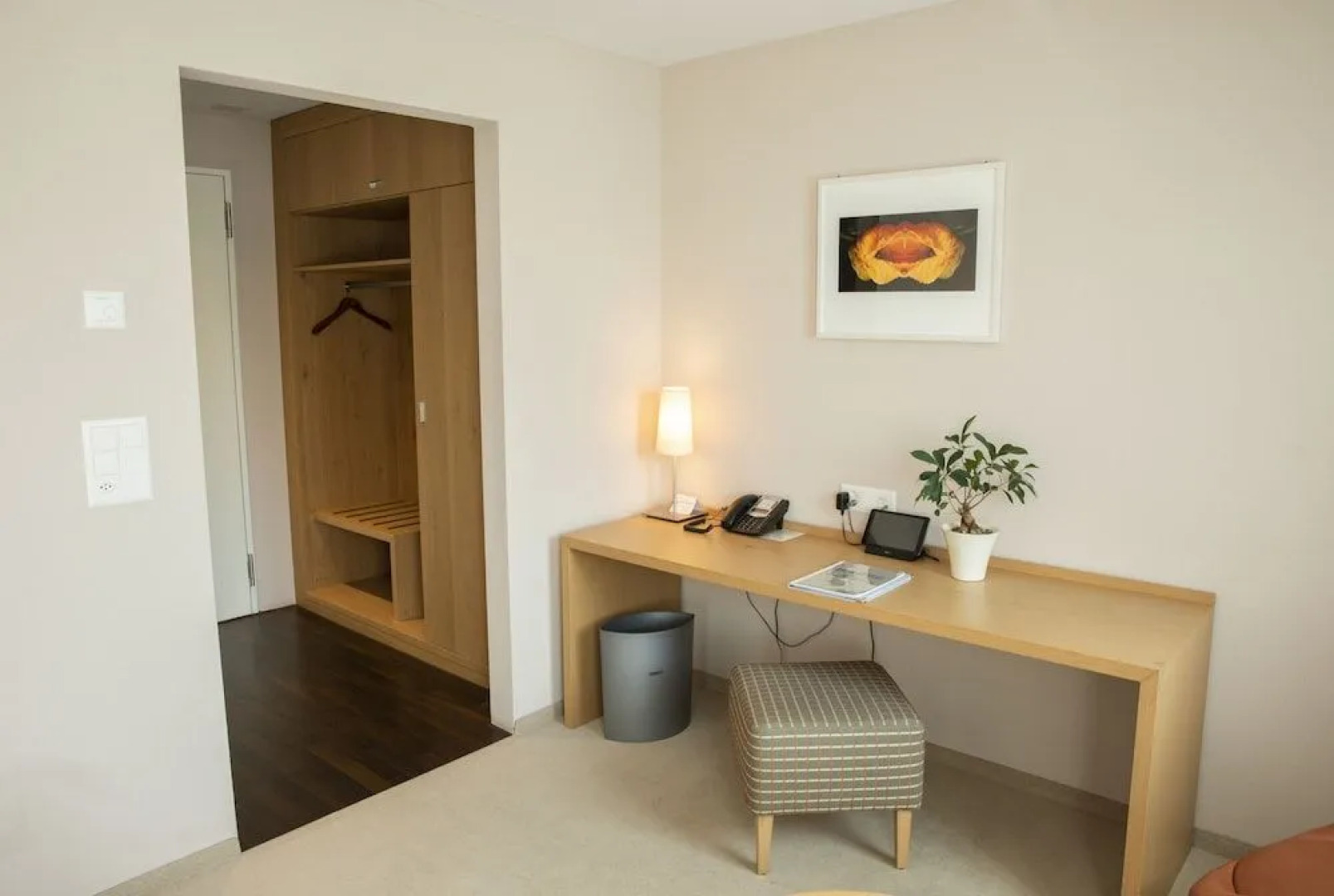 Ochsen Lodge by Ochsen Lenzburg