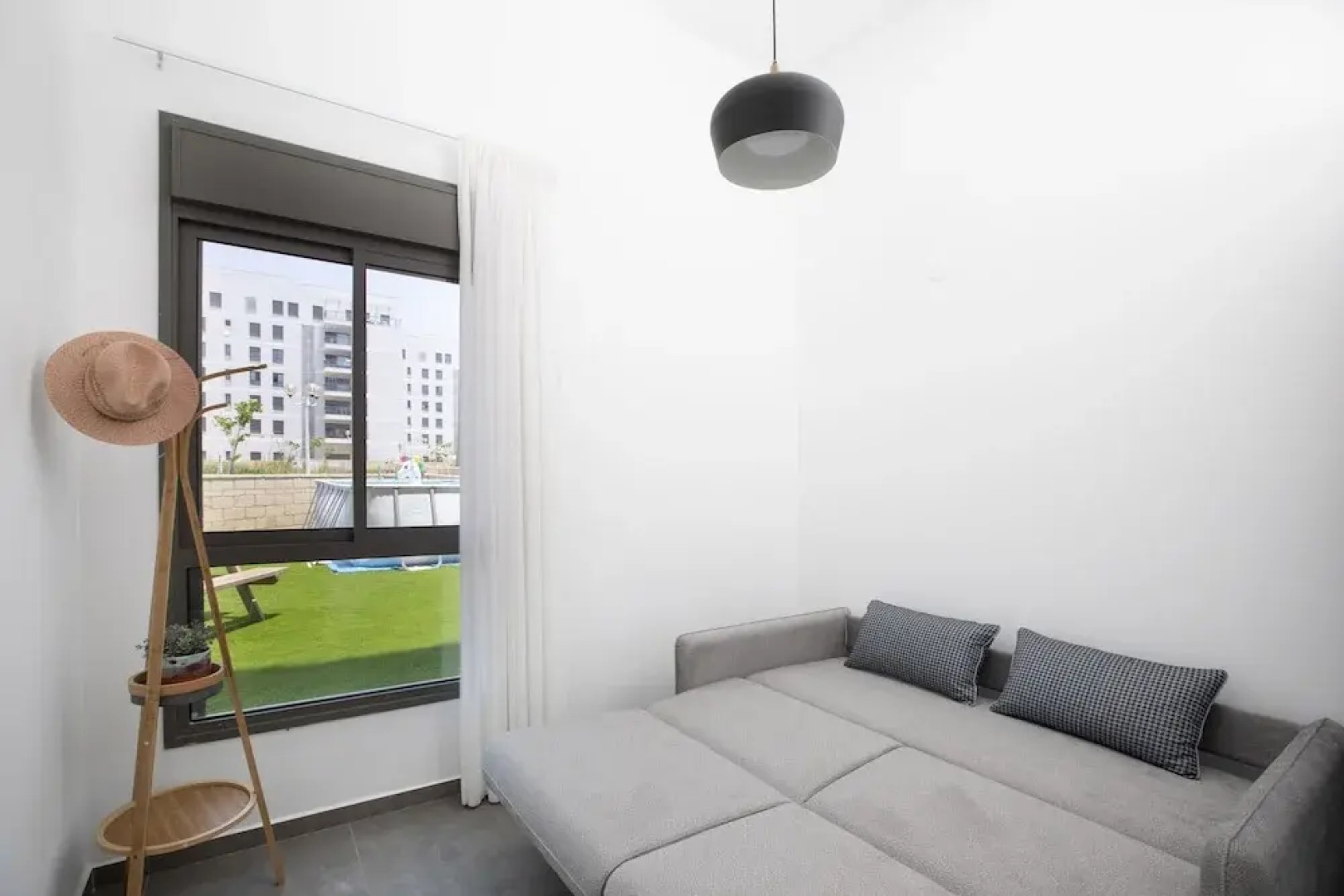 Stylish Garden Apartment near Akhziv Beach