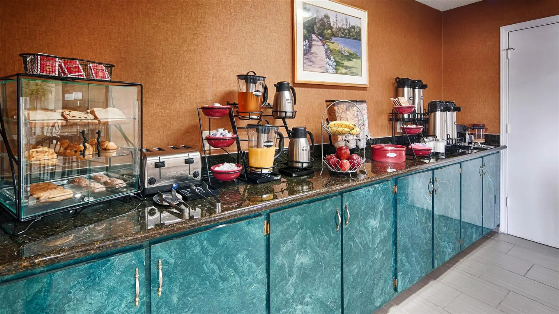 American Inn & Suites West Memphis I-40/I-55