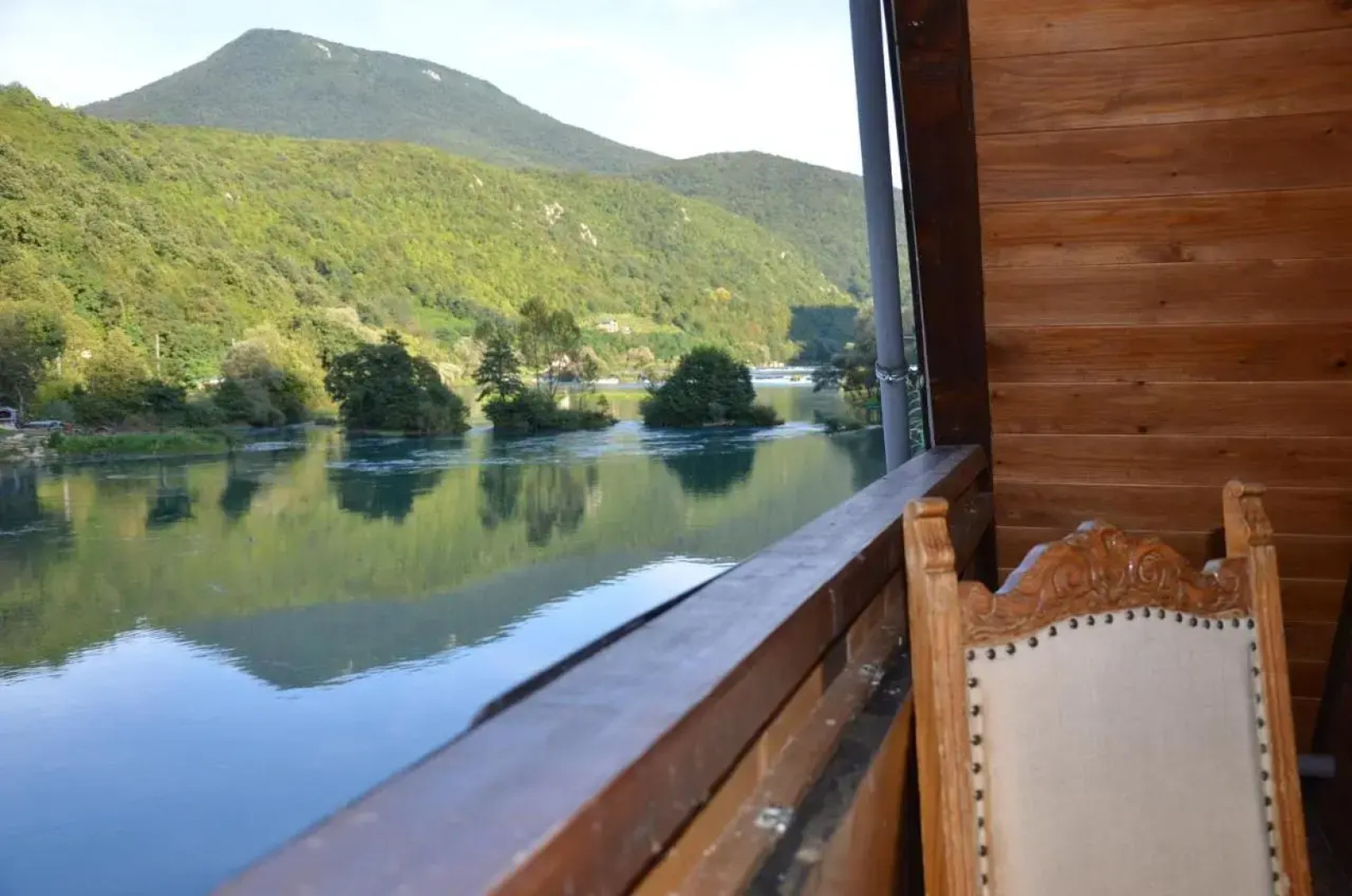 Rooms and Apartments Neron