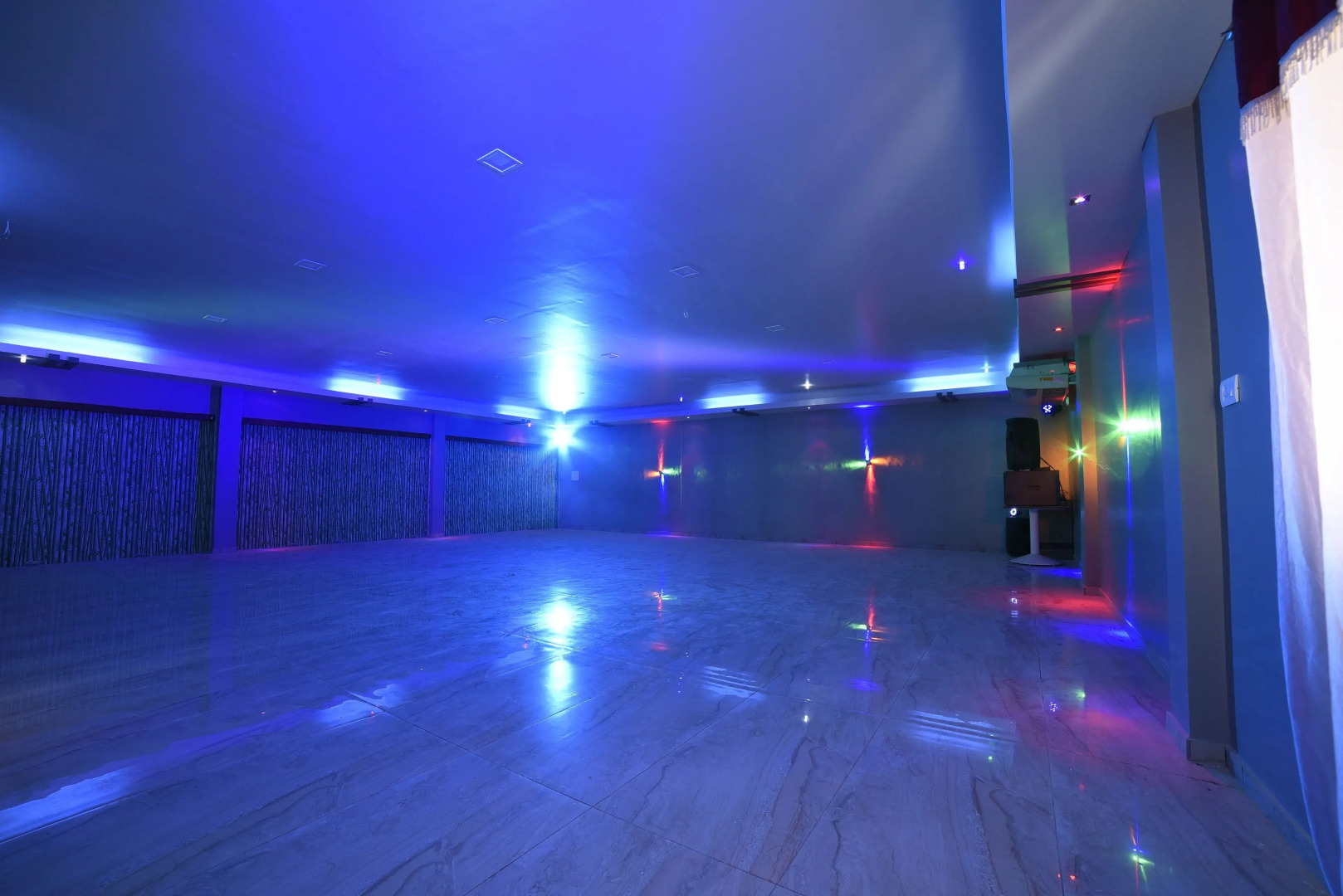 Hotel Natraj & Resort