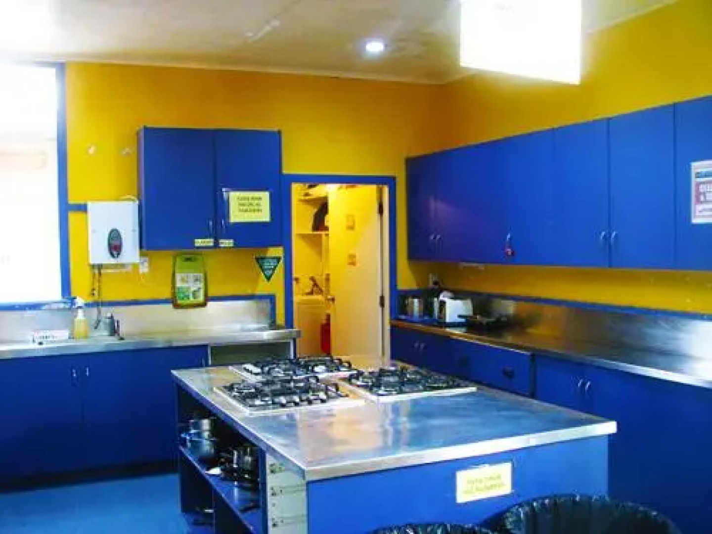 Rosemere Backpackers