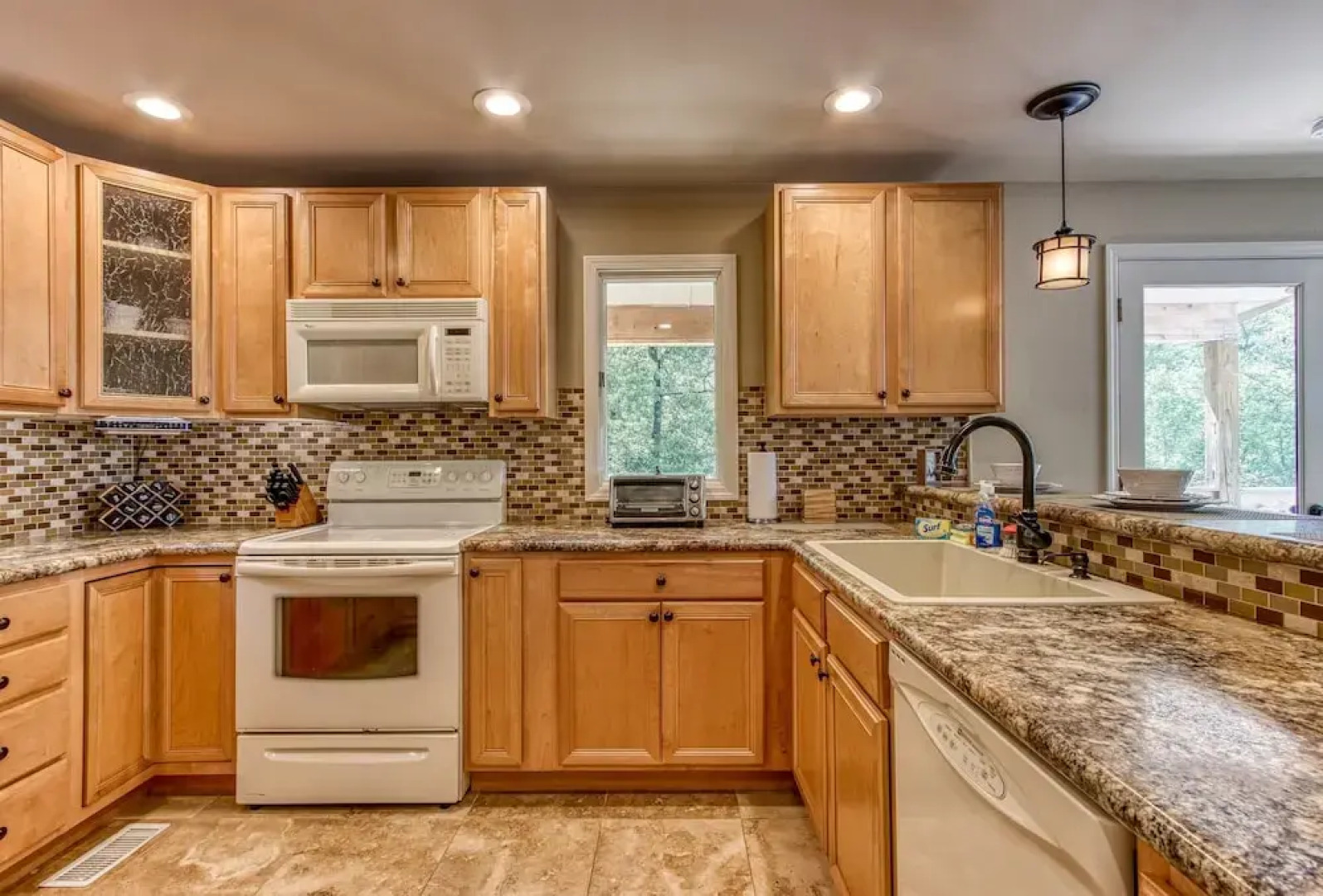 Deer & Doe by HoneyBearCabins